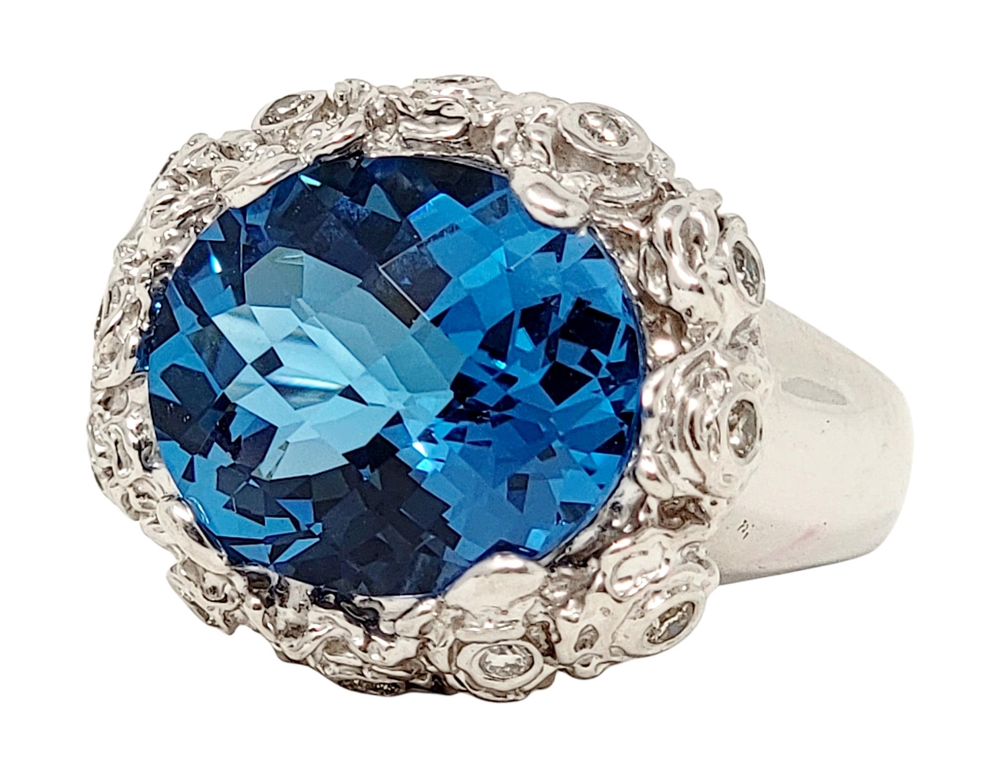 Contemporary 9.75 Carat Total Oval Checkerboard Cut Blue Topaz and Diamond Ring 18 Karat Gold For Sale