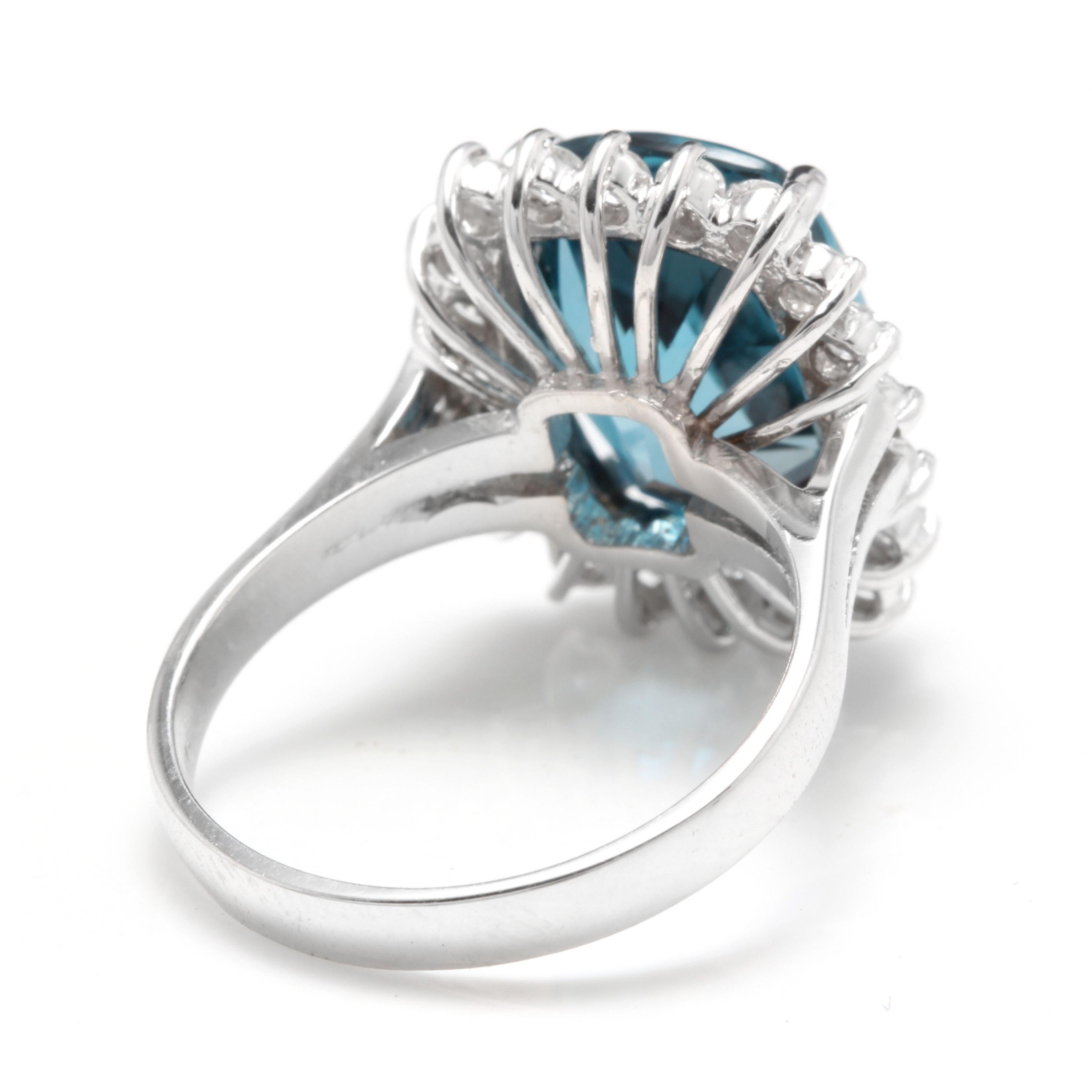 Anillo de oro amarillo de 14k con topacio azul de Londres y diamantes de 9,75 quilates naturales impresionantes en Nuevo estado para la venta en Los Angeles, CA