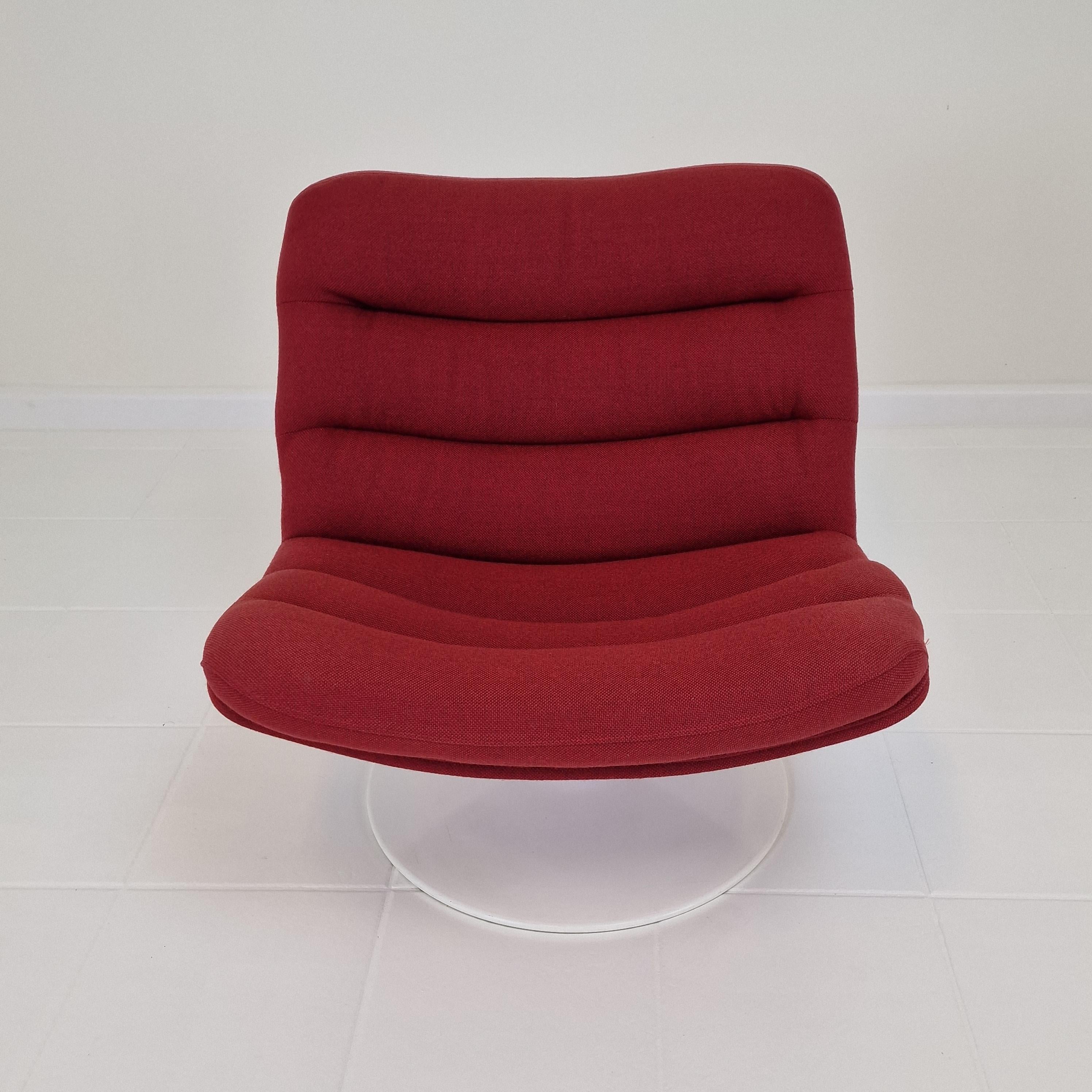 975 Lounge Chair by Geoffrey Harcourt for Artifort, 1970s In Good Condition For Sale In Oud Beijerland, NL
