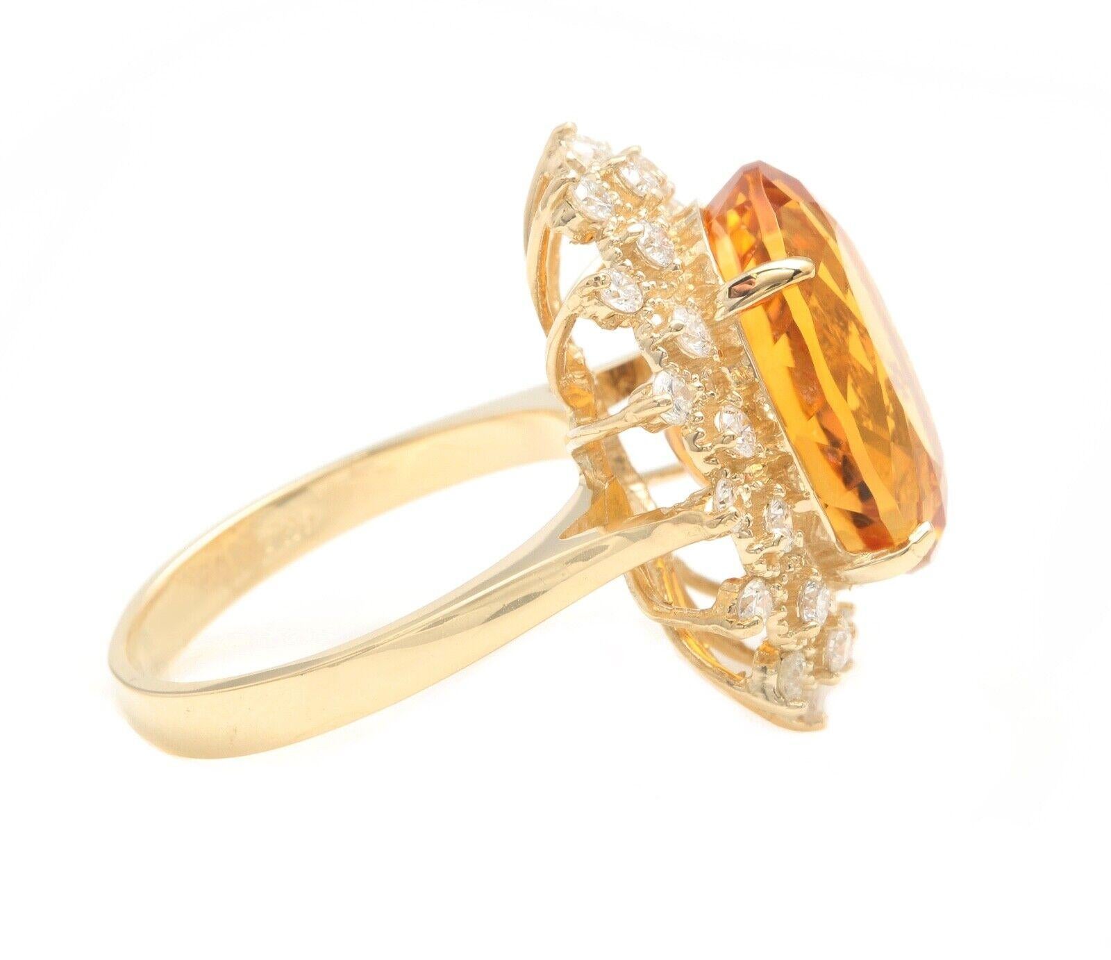 Mixed Cut 9.75Ct Natural Citrine and Diamond 14K Solid Yellow Gold Ring For Sale