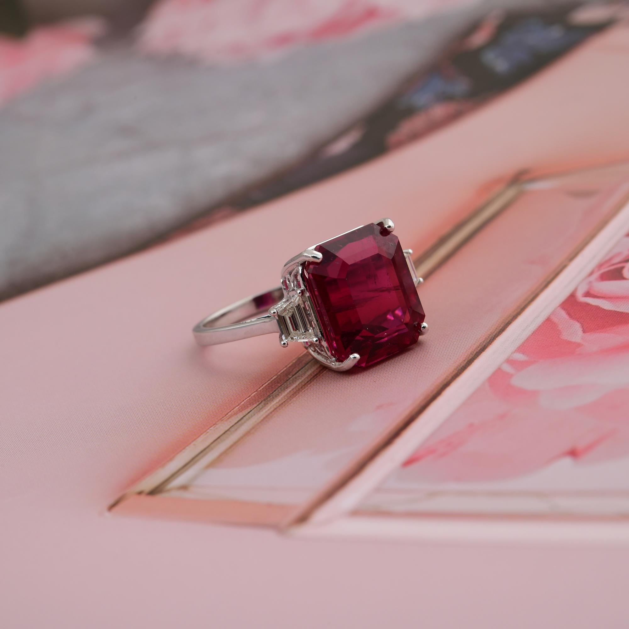 Emerald Cut 9.76 Carat Tourmaline Cocktail Ring 0.34 Carat SI/H Diamond 18 Karat White Gold For Sale