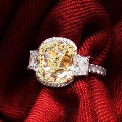 9.77 Carat Cushion Diamond Ring Fancy Yellow VS1 18K Gold