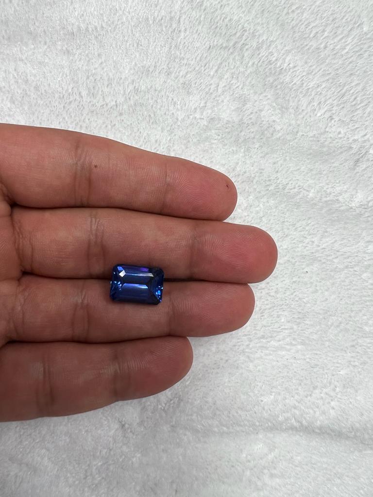 9.77 Ct Natural Tanzanite, Emerald Cut, AAA Color Top Quality, Loose Gemstone In New Condition For Sale In New York, NY