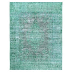 Alfombra Kerman de Fars, anudada a mano, de 9'7" x 12'5", en tonos de verde claro sobreteñidos