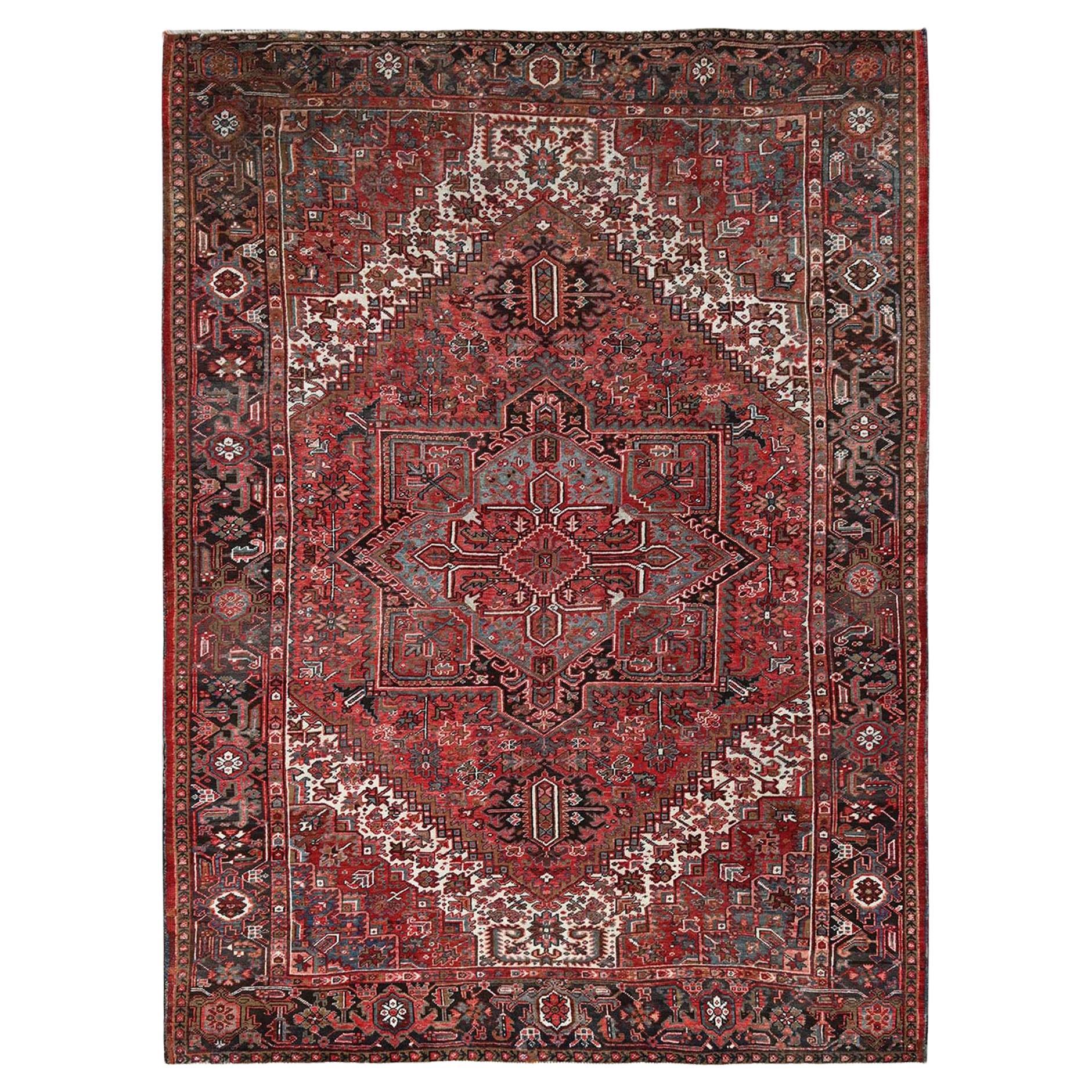 9'7"x12'9" Auburn Red Vintage Persian Heriz, tapis oriental propre noué à la main
