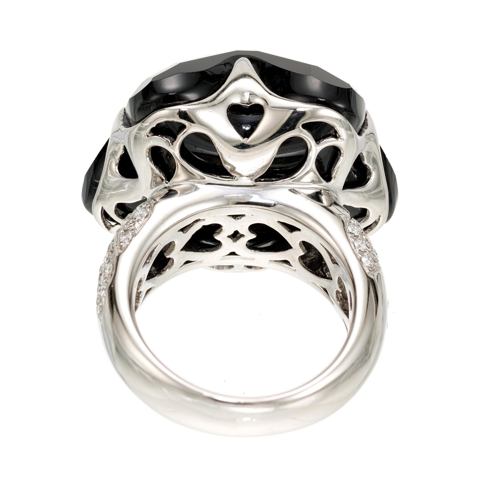 .98 Carat Diamond Onyx White Gold Star Cluster Cocktail Ring In Good Condition For Sale In Stamford, CT