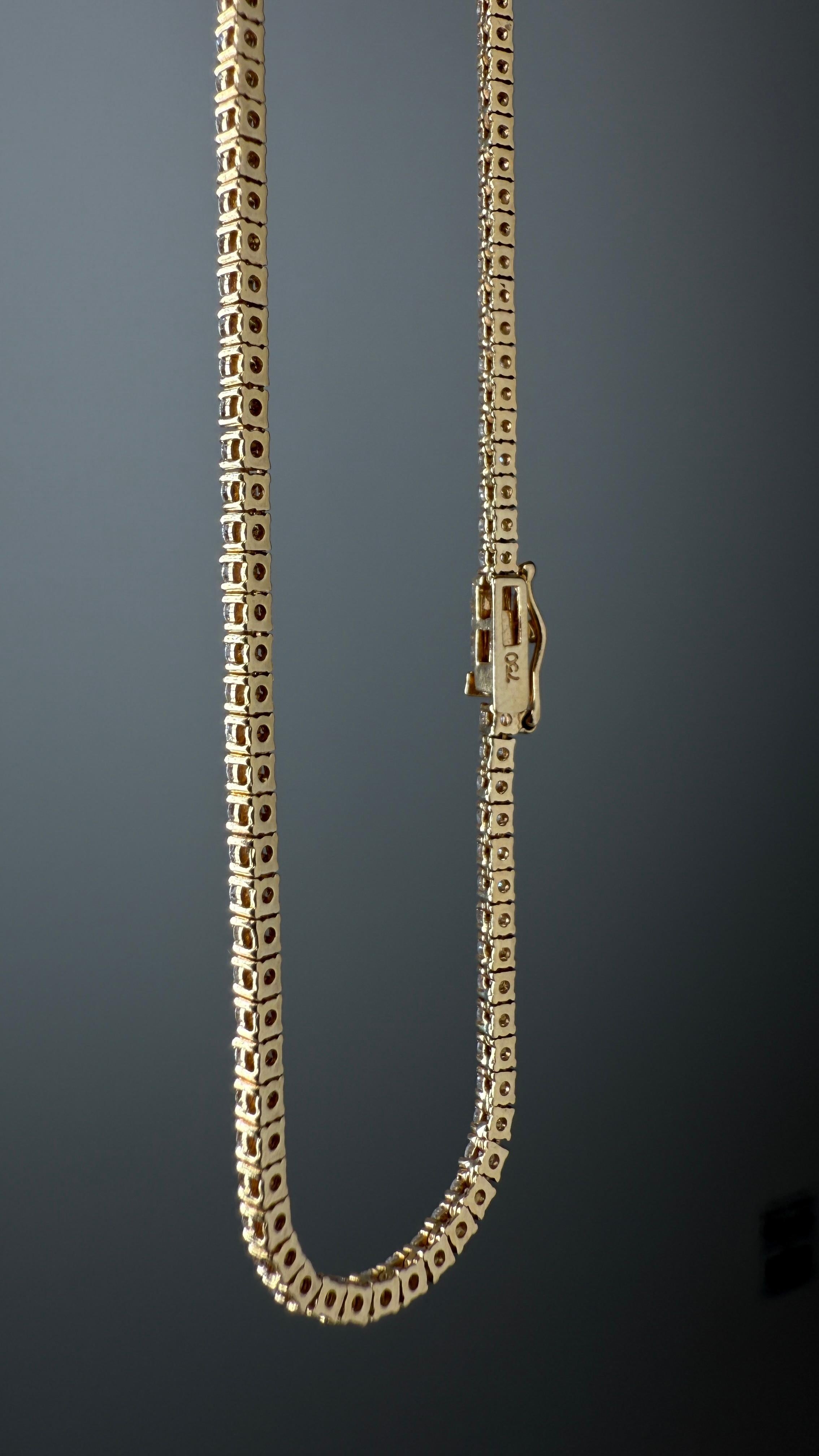 Taille brillant Collier de tennis en or jaune 18 carats avec diamant miné de 9,8 carats en vente