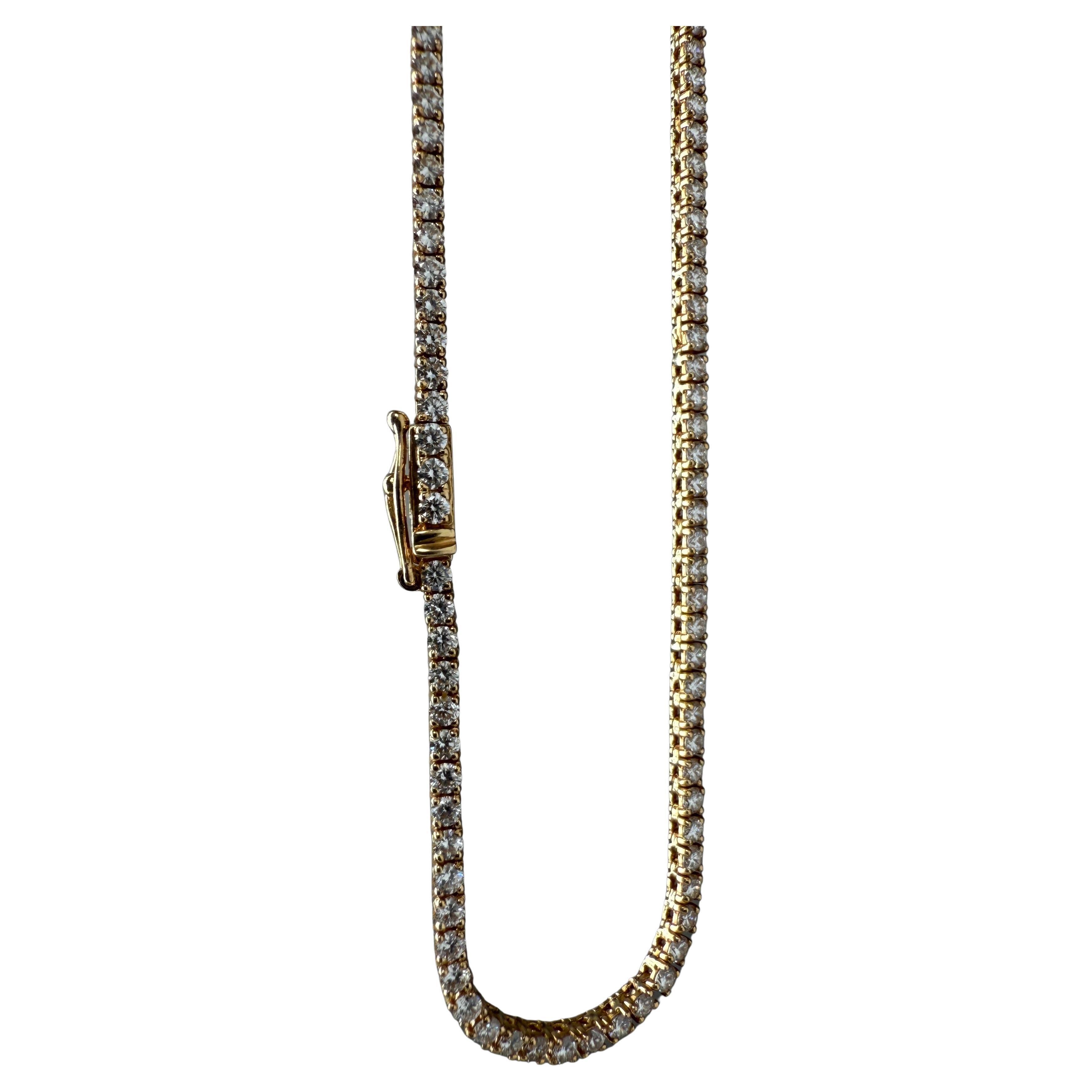 Collier de tennis en or jaune 18 carats avec diamant miné de 9,8 carats en vente