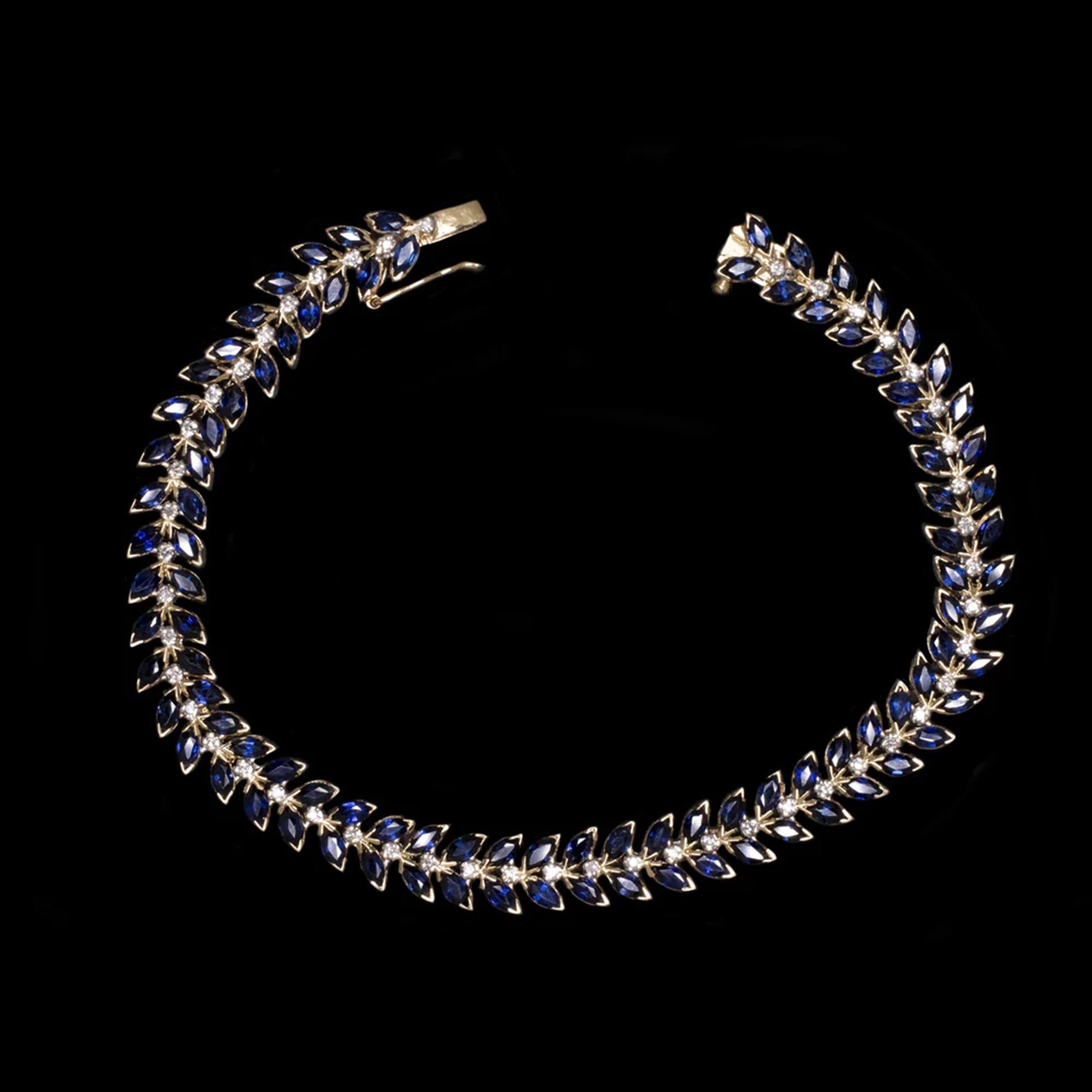 9.80  Goldarmband mit Karat blauem Saphir und Diamant (Tropfenschliff) im Angebot