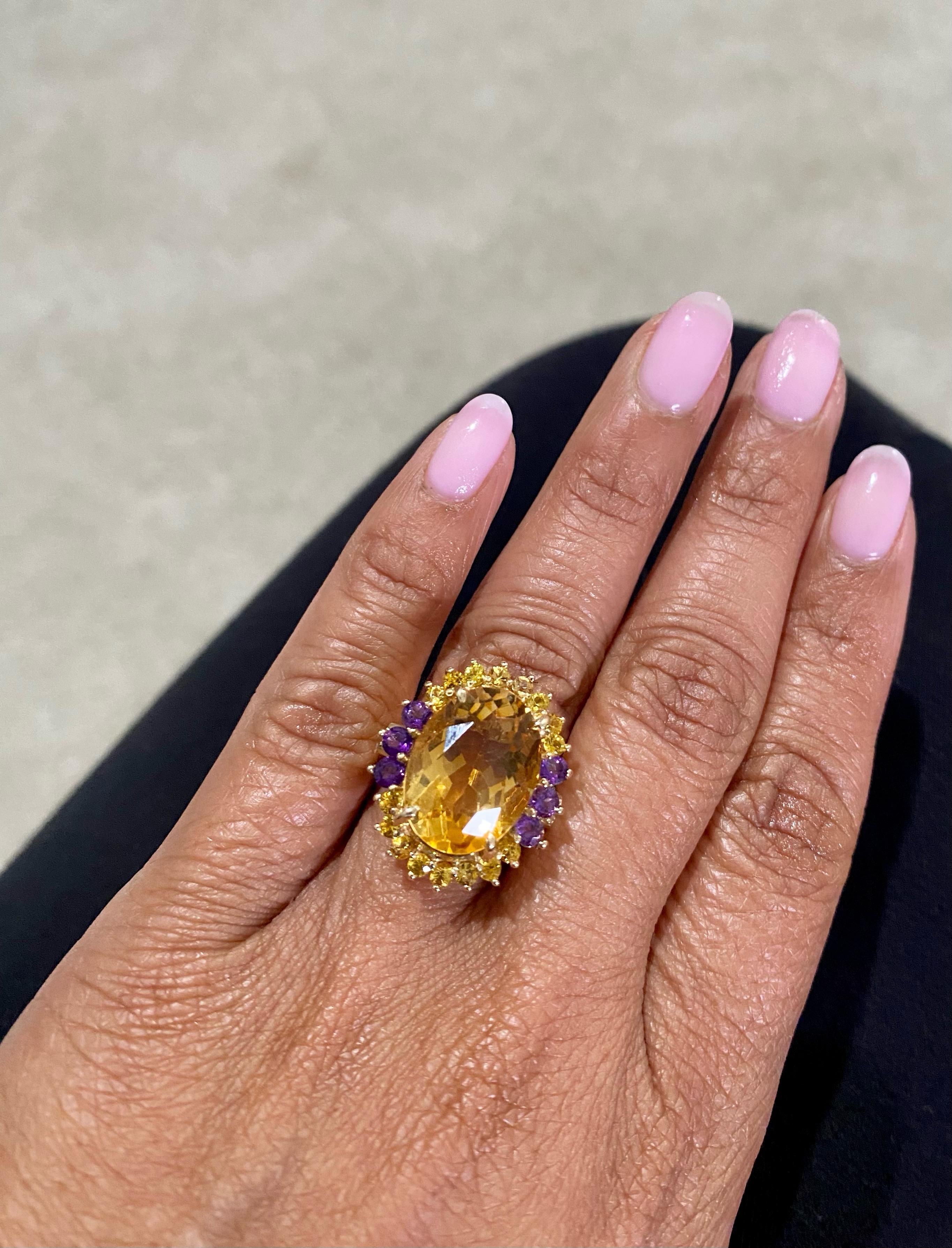 Women's 9.80 Carat Citrine Amethyst Yellow Gold Cocktail Ring For Sale