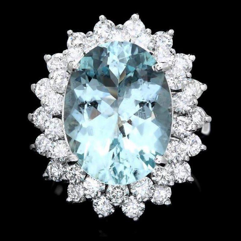 Mixed Cut 9.80 Carats Natural Aquamarine and Diamond 14K Solid White Gold Ring For Sale