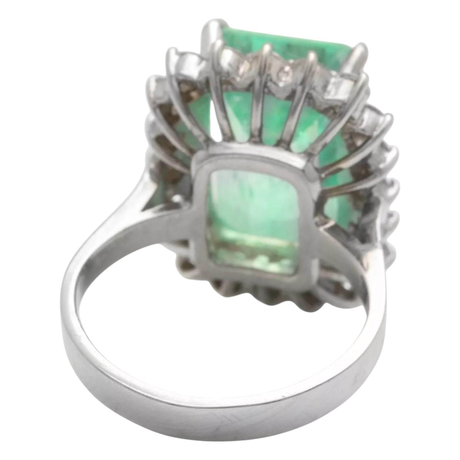 Mixed Cut 9.80 Carats Natural Colombian Emerald and Diamond 18K Solid White Gold Ring For Sale