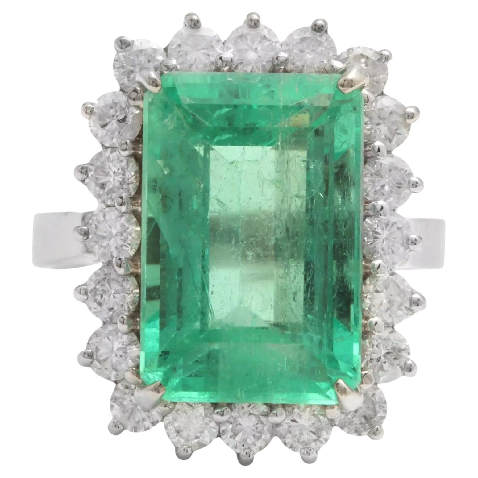 9.80 Carats Natural Colombian Emerald and Diamond 18K Solid White Gold Ring