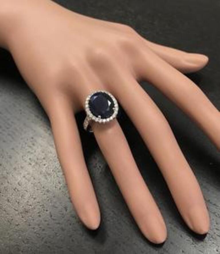 Ring aus 14 Karat massivem Weißgold mit 9,80 Karat natürlichem Saphir und Diamant im Angebot 2