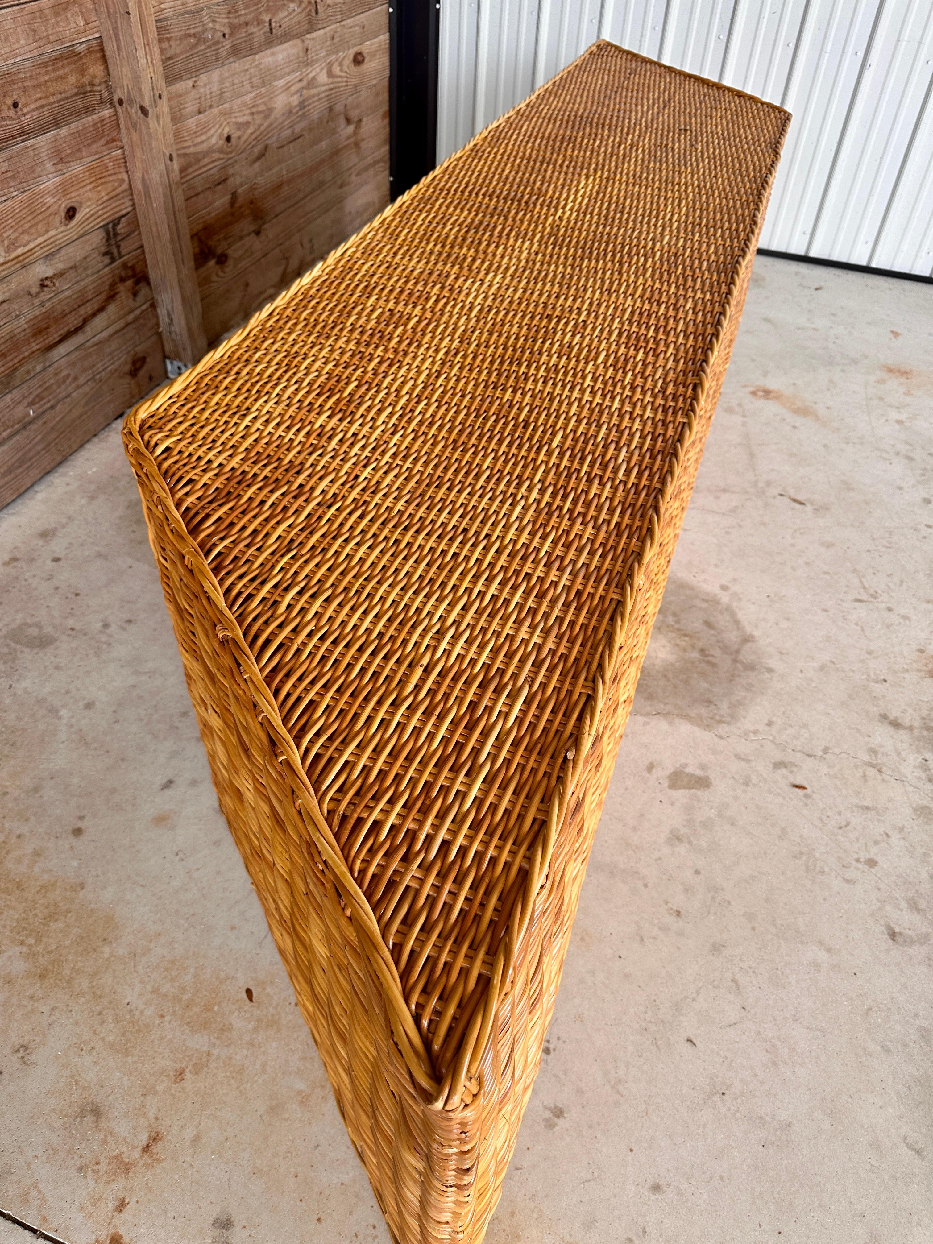 1980’s Monumental Organic Modern Large Braid Rattan Console/Partner Desk en venta 4
