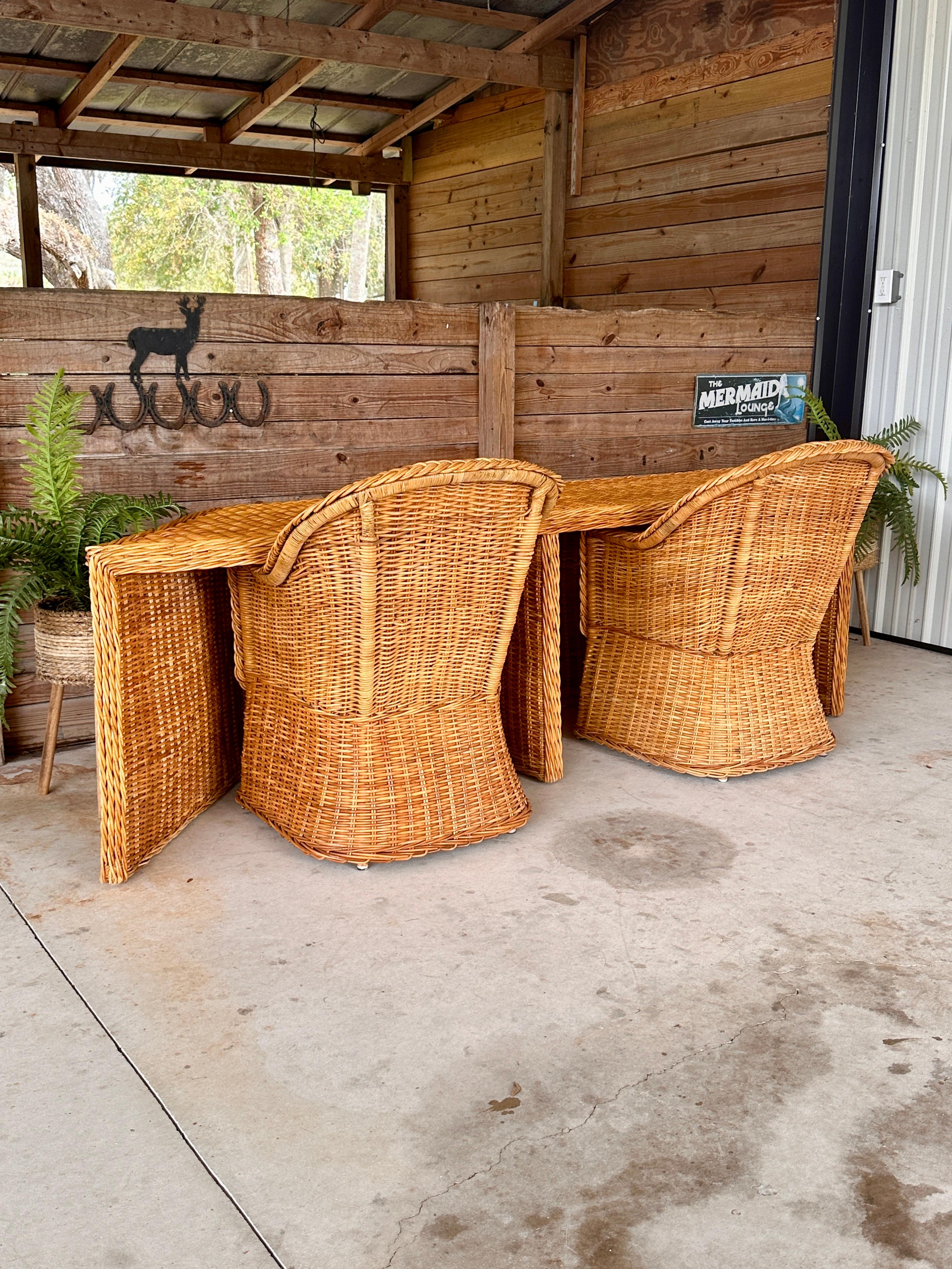 Custom-made multifunctional rattan console table by Wicker Works, crafted for the original homeowner with a striking blend of functionality and style.
This versatile piece can be used as a console table, desk, or a chic addition behind a sofa for