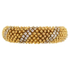 Vintage 9.81 Carat Diamond 18 Karat Yellow Gold Flexible Bracelet