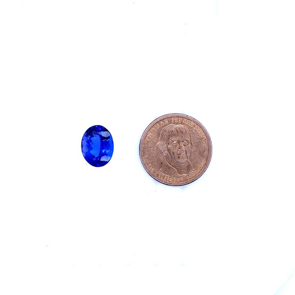 Taille ovale Tanzanite naturelle de 9,81 carats, taille ovale AAA, pierre précieuse non sertie de qualité supérieure en vente