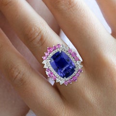 9,81 Karat Tansanit Diamantring aus 18 Karat Weißgold