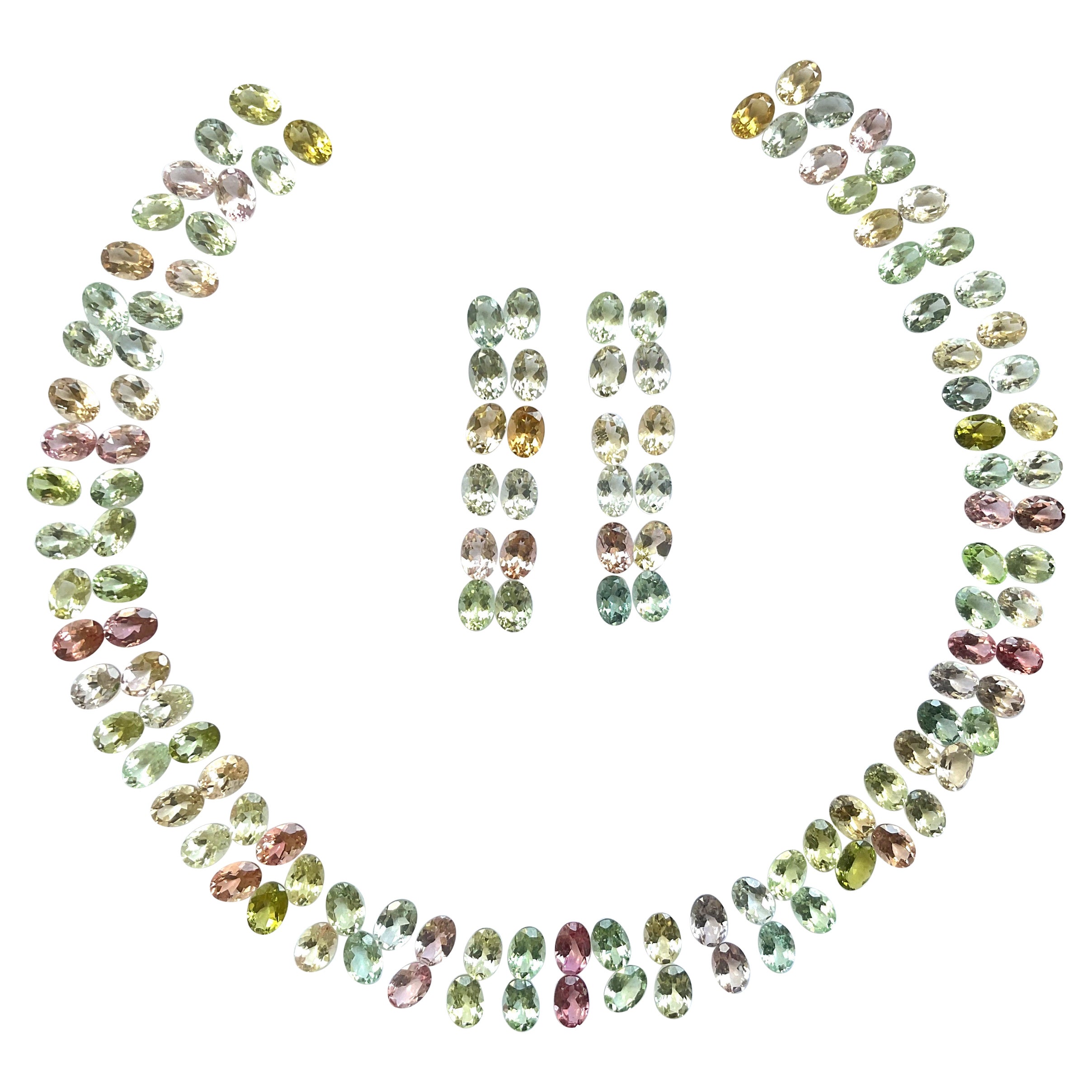 Suite de tourmalines ovales facettées de 98,15 carats, pierres naturelles