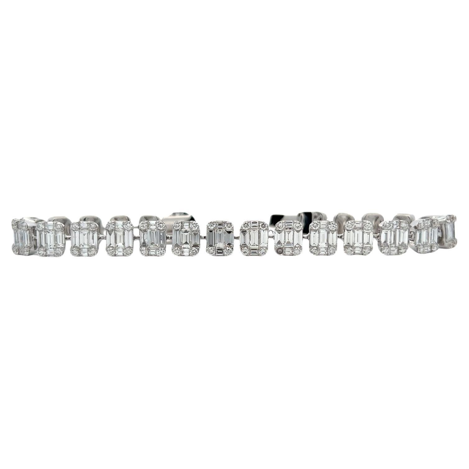 9.83 CTW Diamond 18 Karat White Gold Rectangular Link Modern Bracelet  In Excellent Condition For Sale In Boca Raton, FL