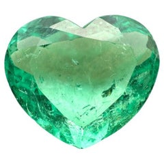 Smeraldo colombiano taglio cuore da 9,84 carati  Gemma sfusa a forma di cuore Nature