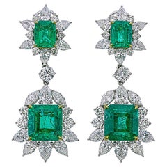 9,84 Karat Vivid grüner sambischer Smaragd und Diamantohrringe aus 18 Karat Gold