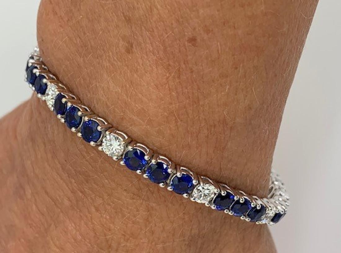 Artisan 9.85 Carat Blue Sapphire and 2.17 Carat Diamond 18 Karat Tennis Bracelet