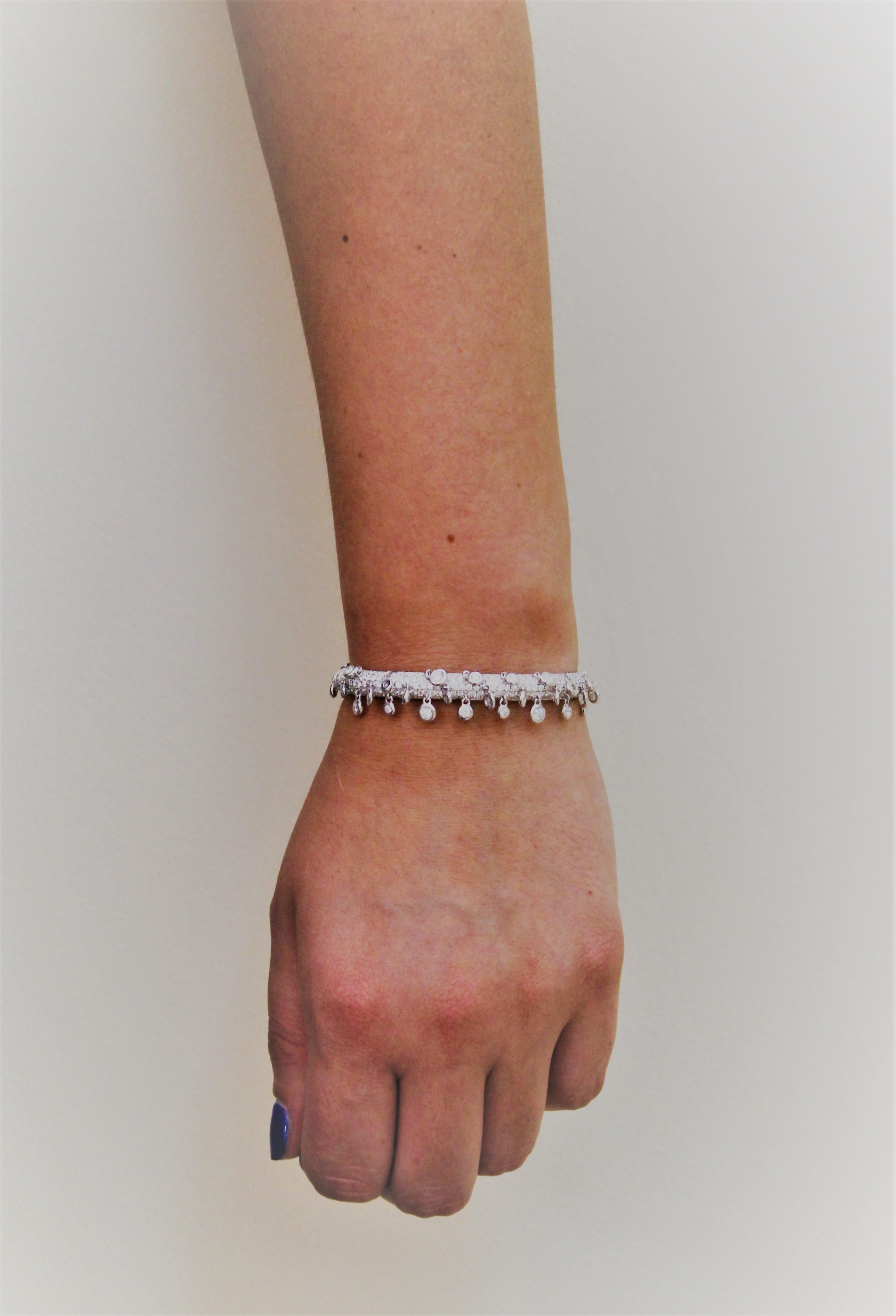 Women's 9.85 Carat Dangling White Diamonds Cuff Bracelets For Sale