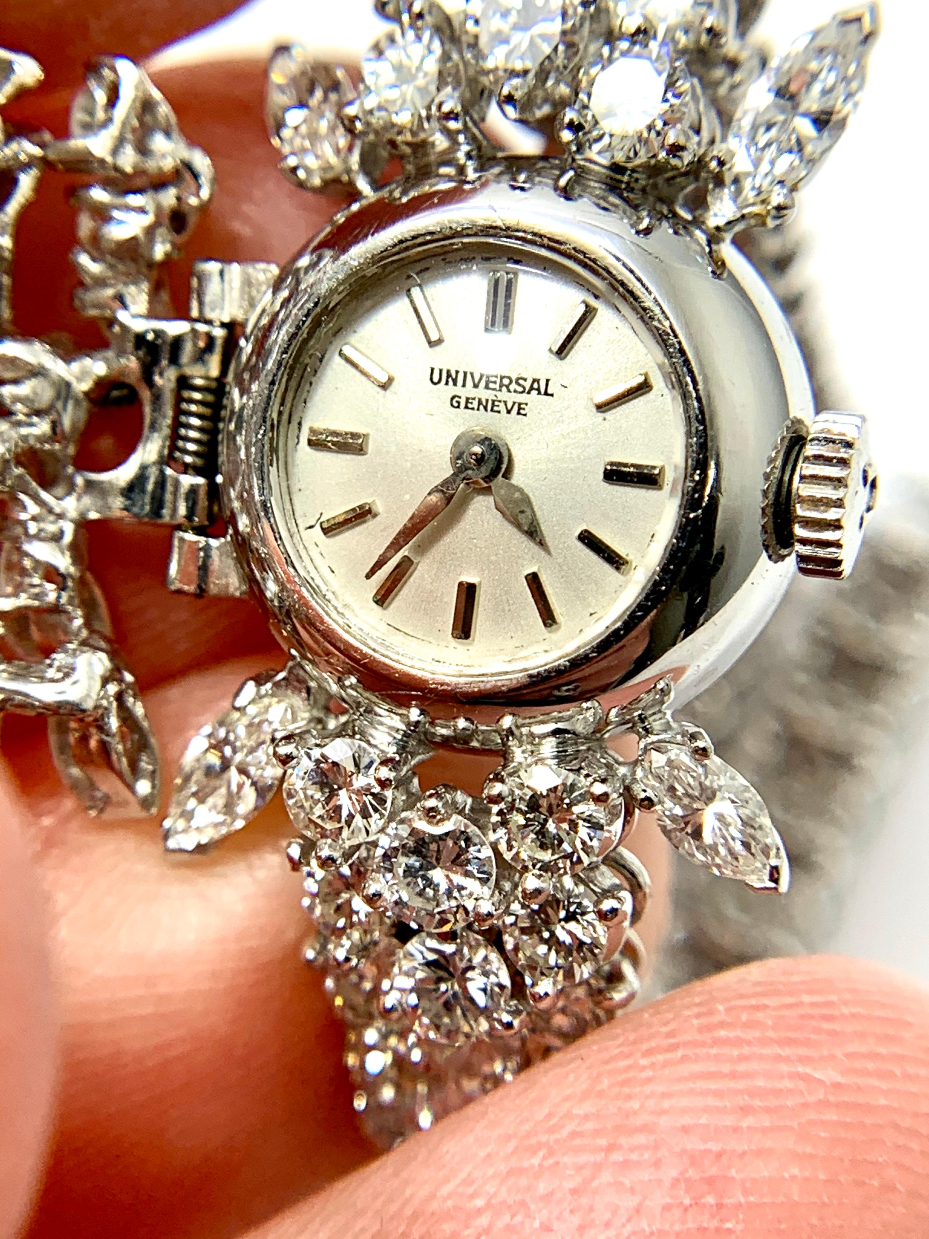 Montre Universal Geneve en platine incrustée de diamants de 9,85 carats Excellent état à Chevy Chase, MD