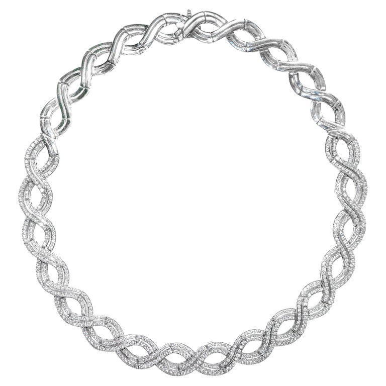 9.88 Carat Diamond 18 Carat White Gold Flat Twist Necklace For Sale at