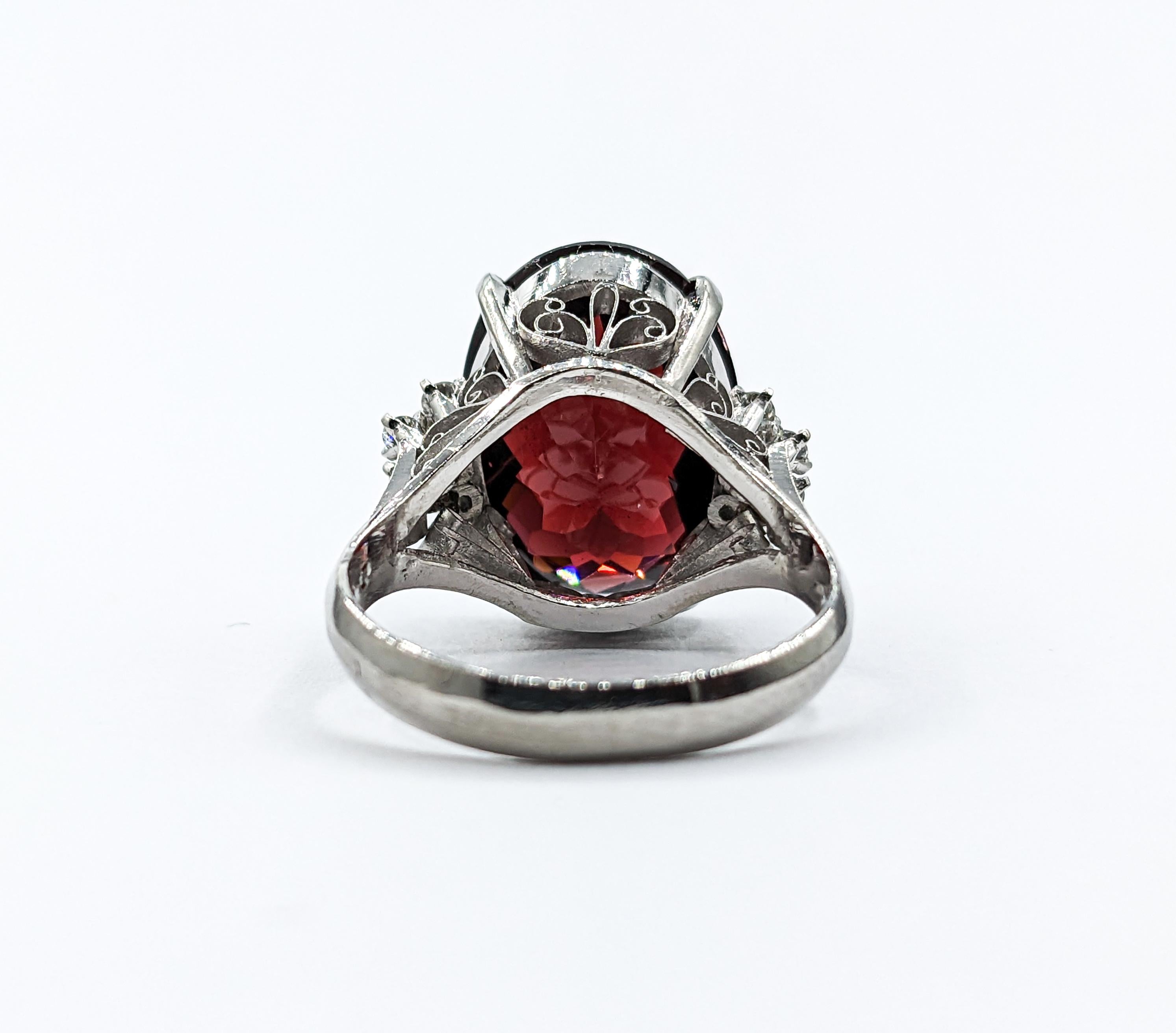 Modern 9.88ct Garnet & Diamond Ring In 850pt Platinum For Sale