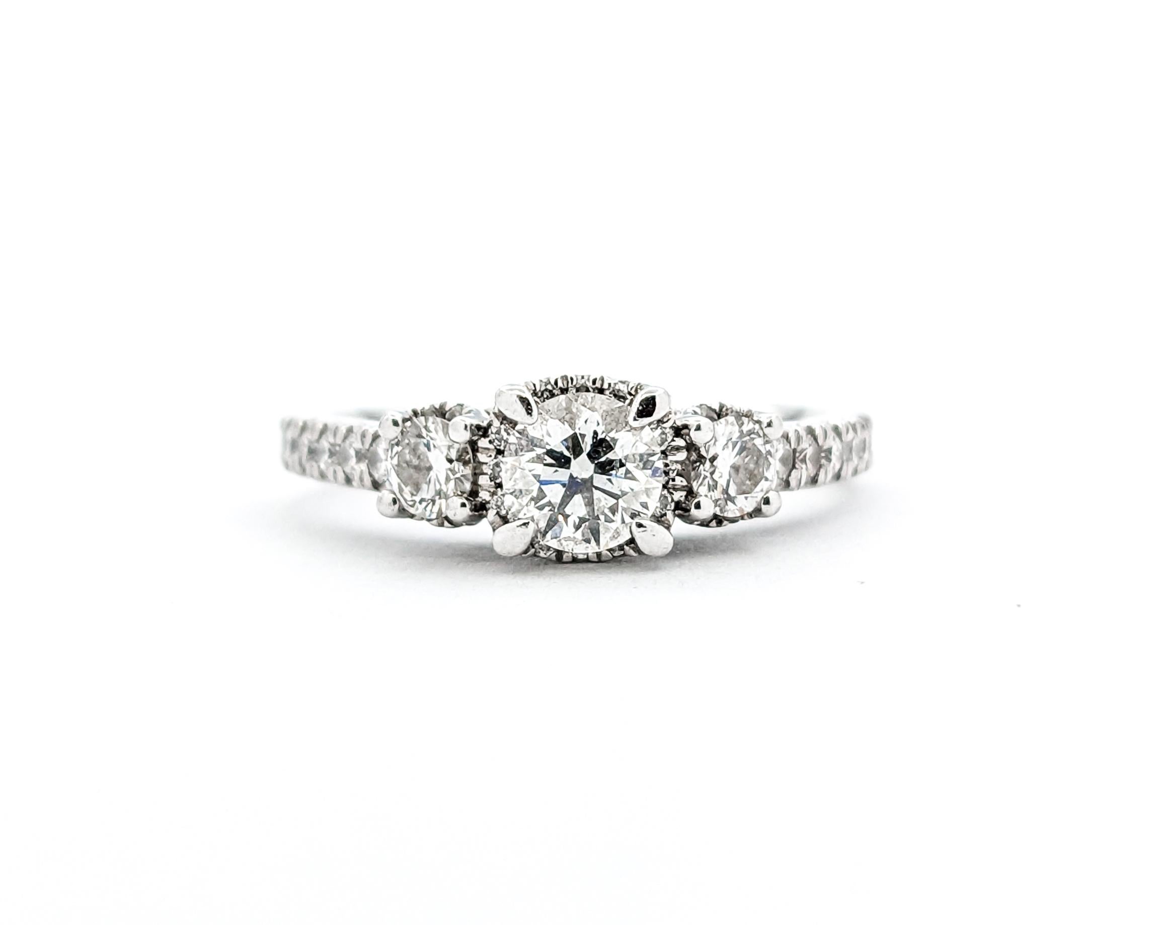 .98ctw Diamond Engagement Ring In White Gold For Sale 2