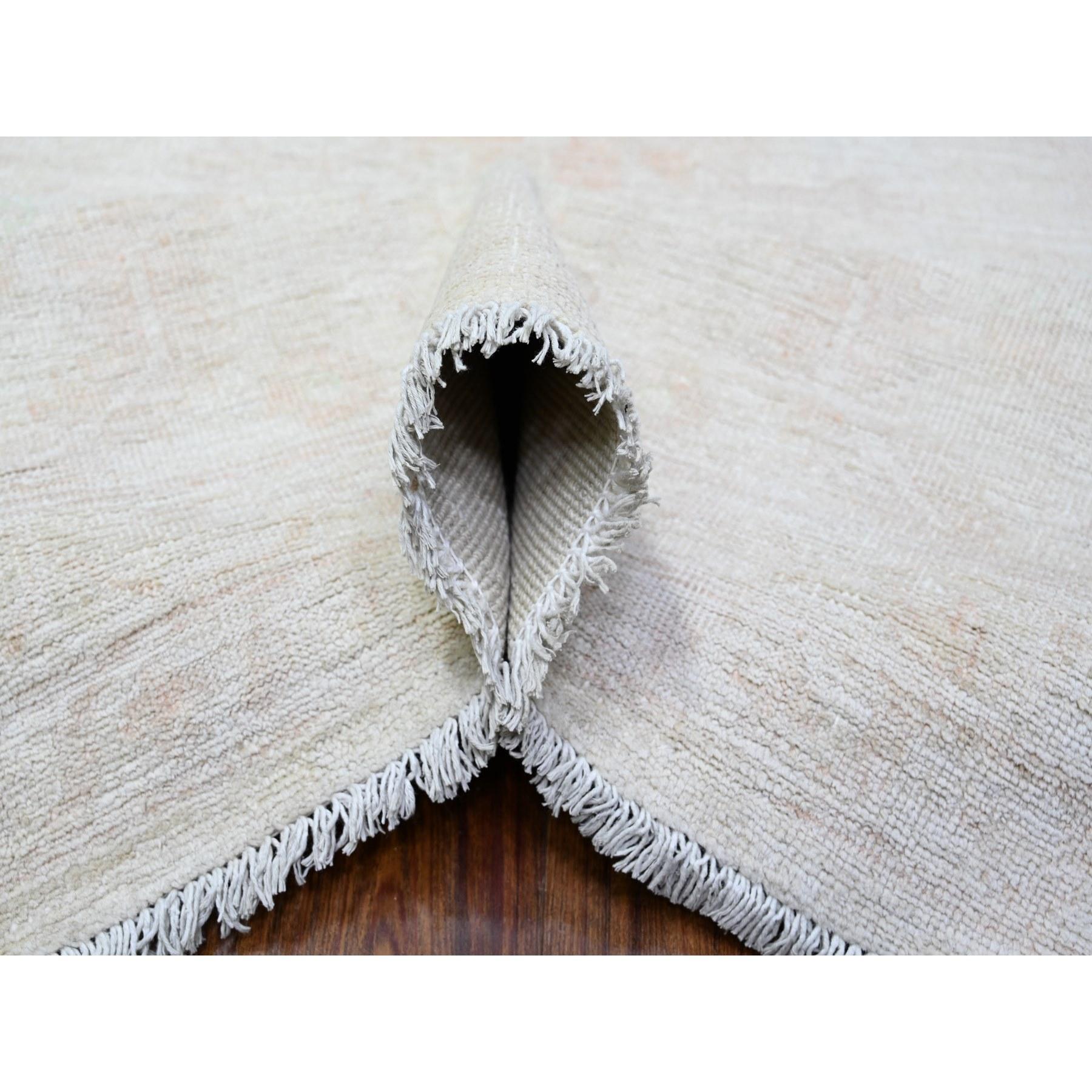 Hand-Knotted 9'8