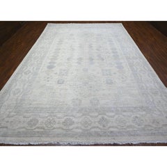 9'8"x13'6" Daisy White, Hand Knotted, Luxurious Wool, White Wash Peshawar, Rug