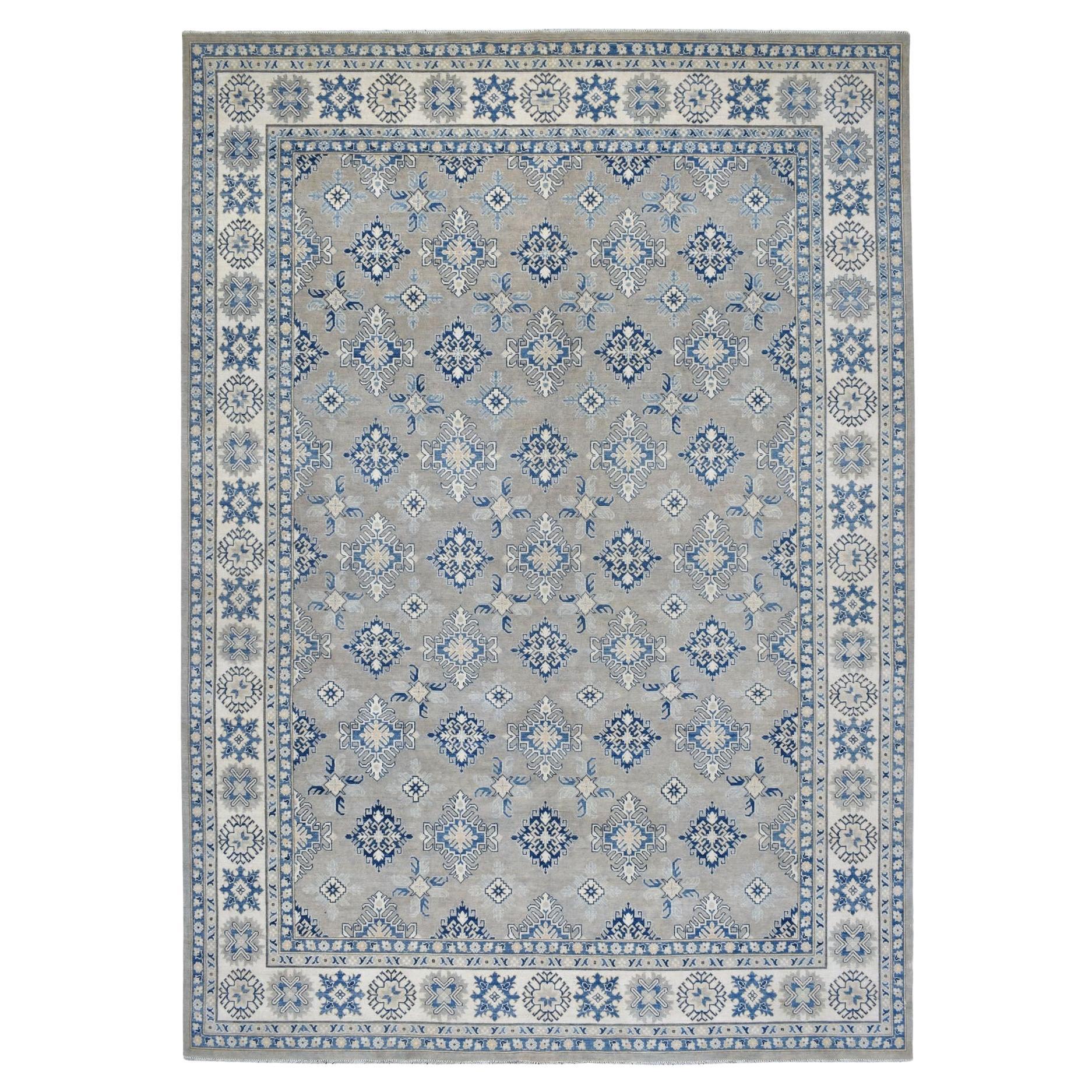 9'8 "x13'9" Tappeto Kazak All Over Design in lana naturale annodato a mano, di colore grigio e dall'aspetto vintage