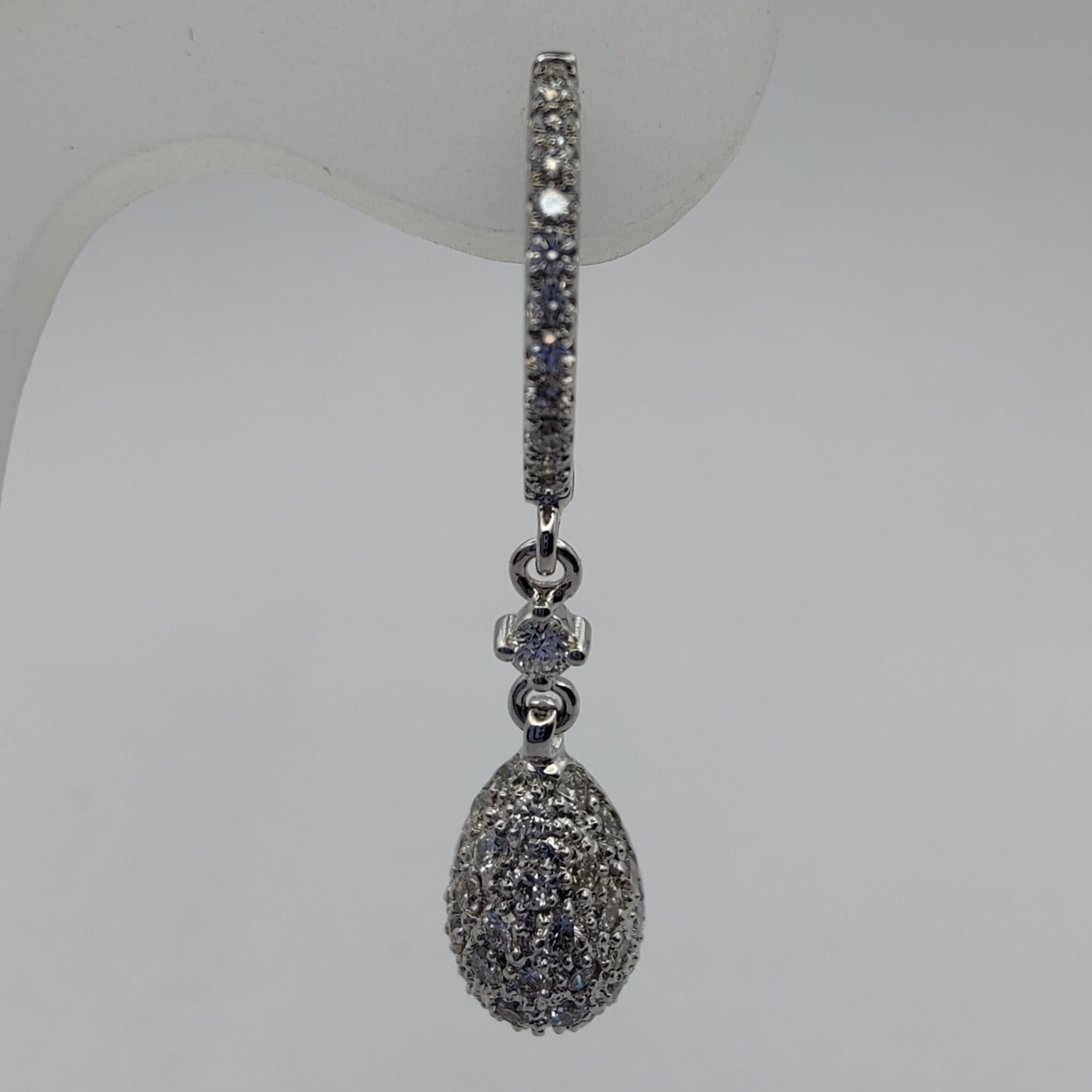 Taglio rotondo Orecchini a goccia con pepita di diamante da .99 carati in oro bianco 18 carati in vendita