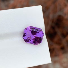 Ametista naturale sfusa da 9,90 carati con taglio fantasia