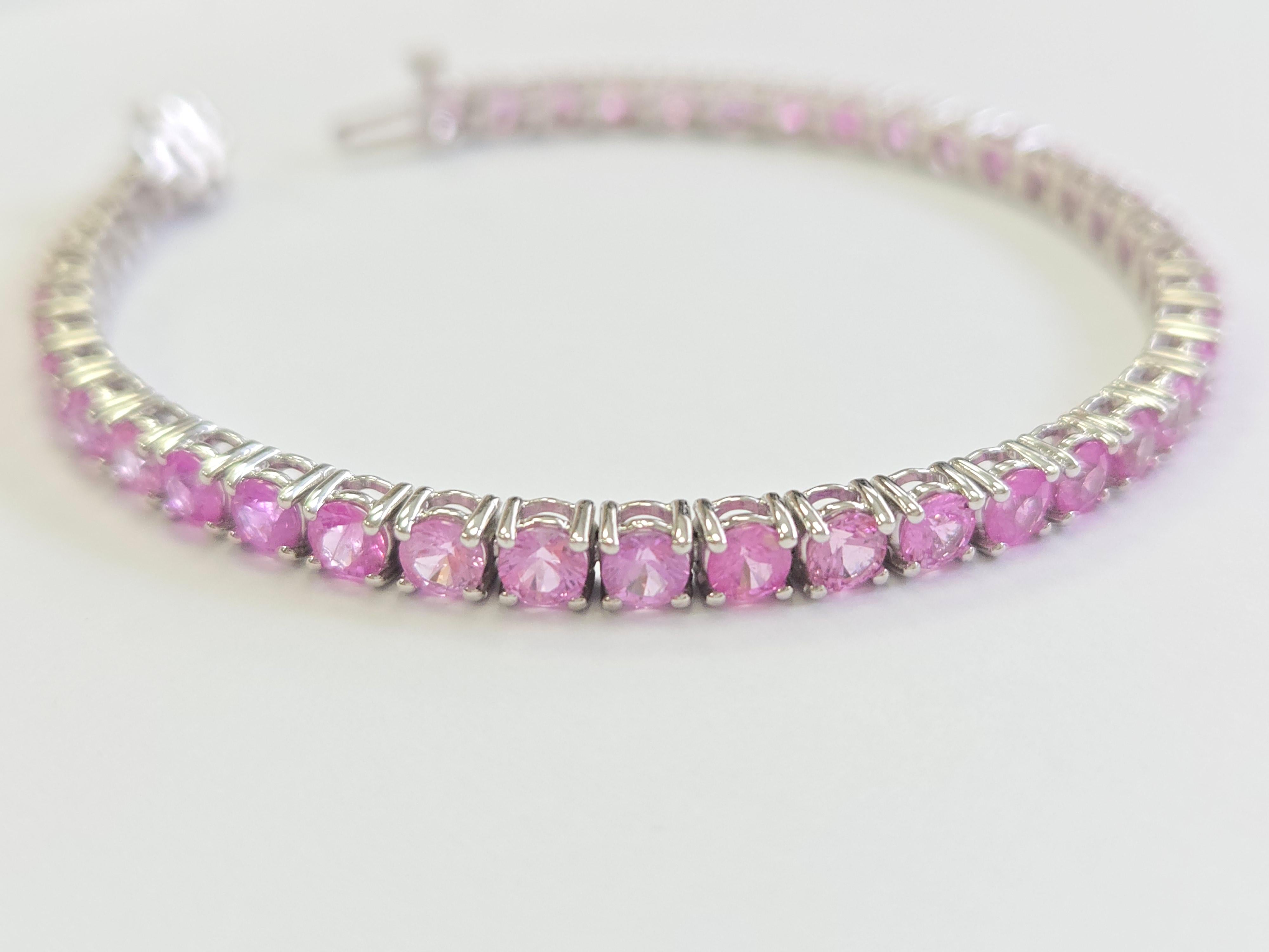 Pulsera de tenis de zafiro rosa natural de 9,90 quilates en oro blanco de 14 quilates Corte redondo en venta