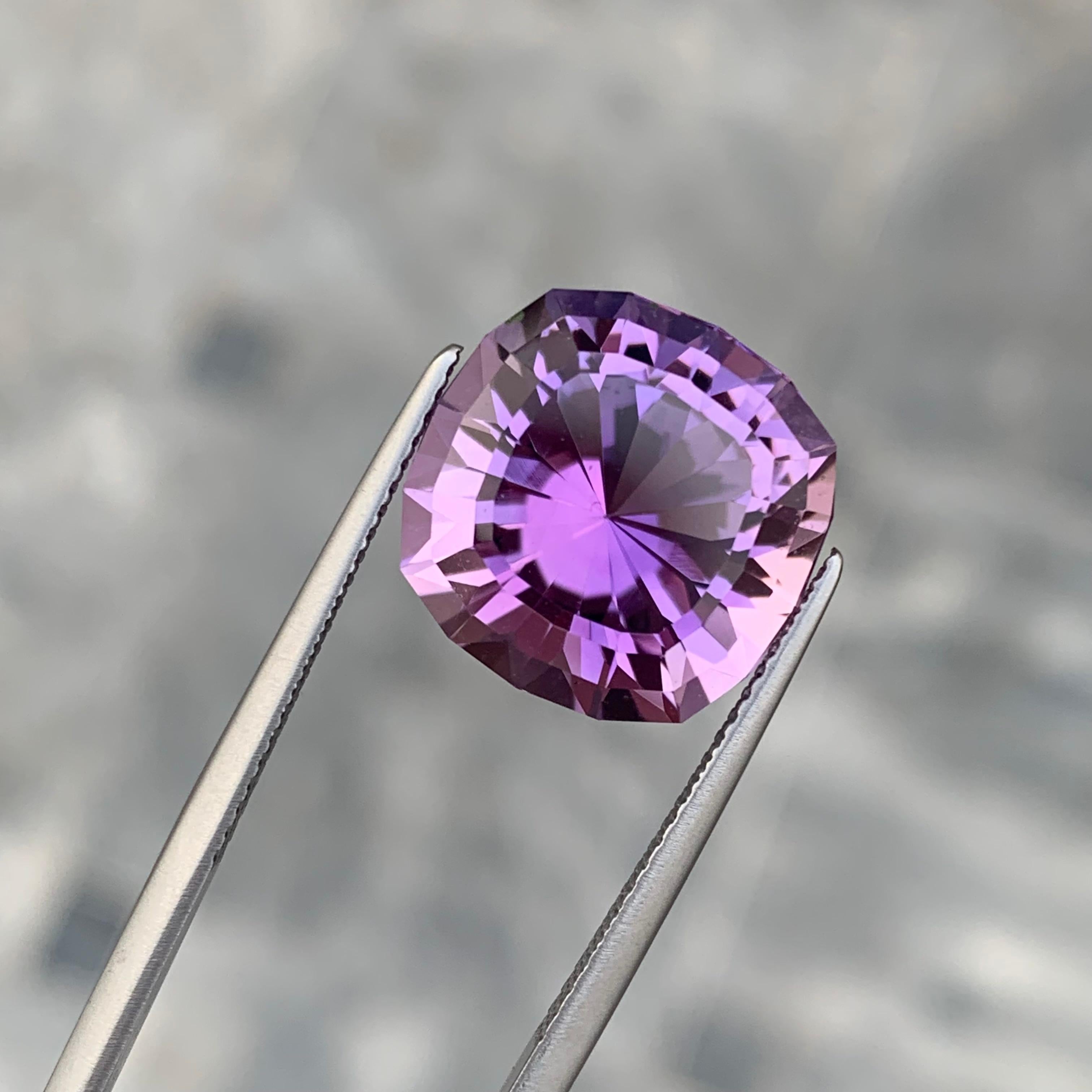9.90 Carat Precision Cut Natural Faceted Amethyst from Brazil For Sale 1