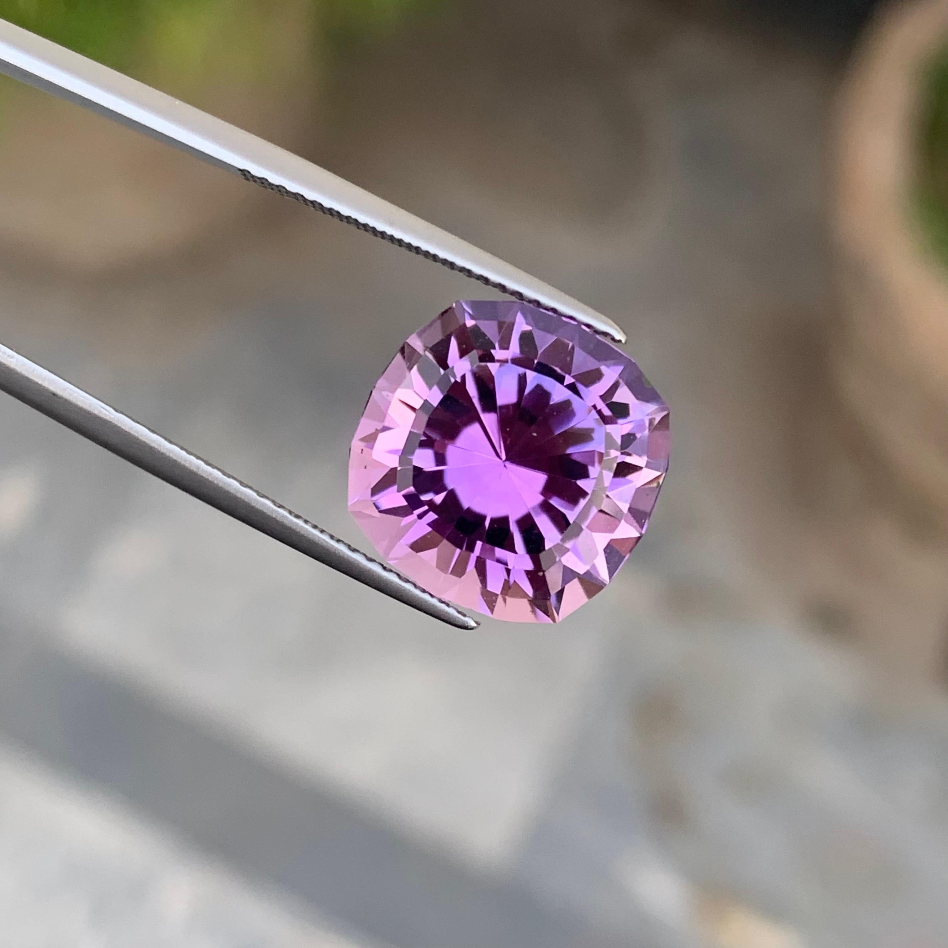 9.90 Carat Precision Cut Natural Faceted Amethyst from Brazil For Sale 2