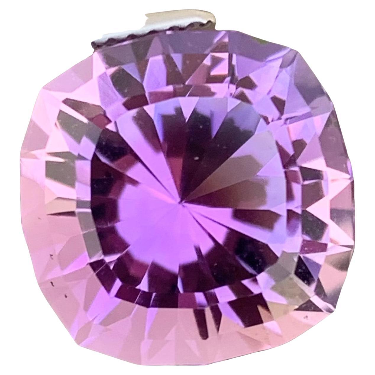 9.90 Carat Precision Cut Natural Faceted Amethyst from Brazil For Sale