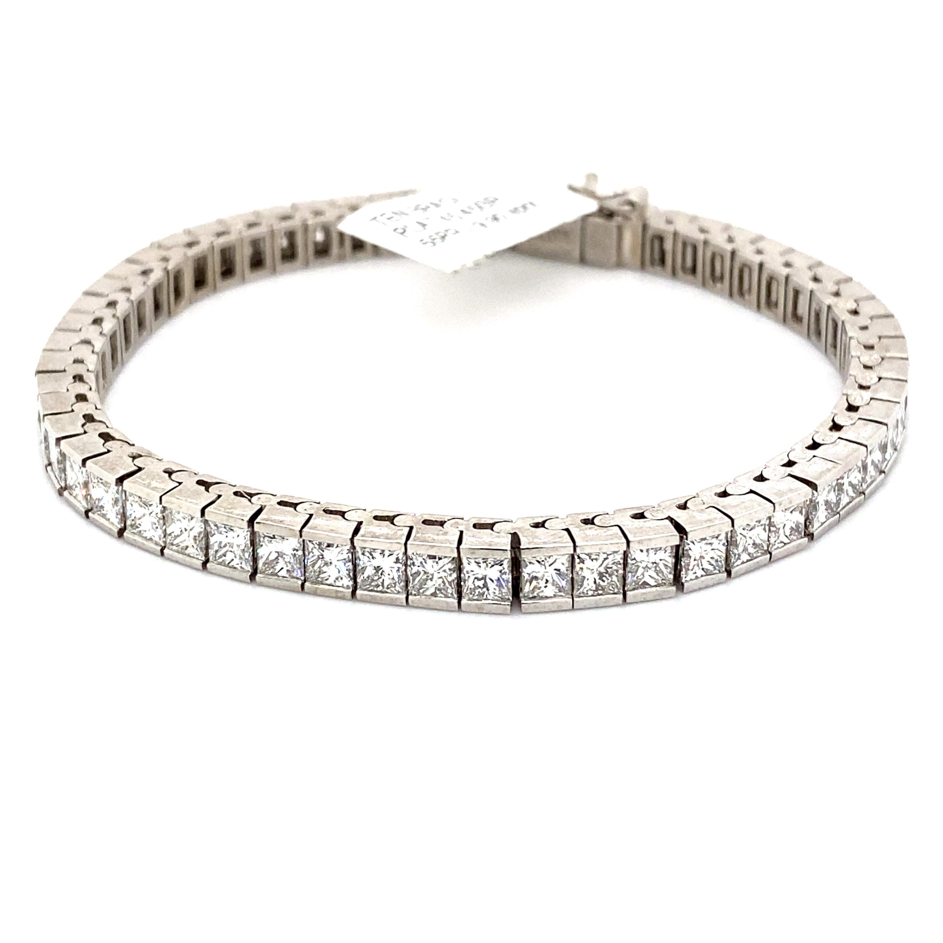 9.90 Carat Princess Cut Diamond Tennis Bracelet Channel Set Platinum In Excellent Condition In BEVERLY HILLS, CA