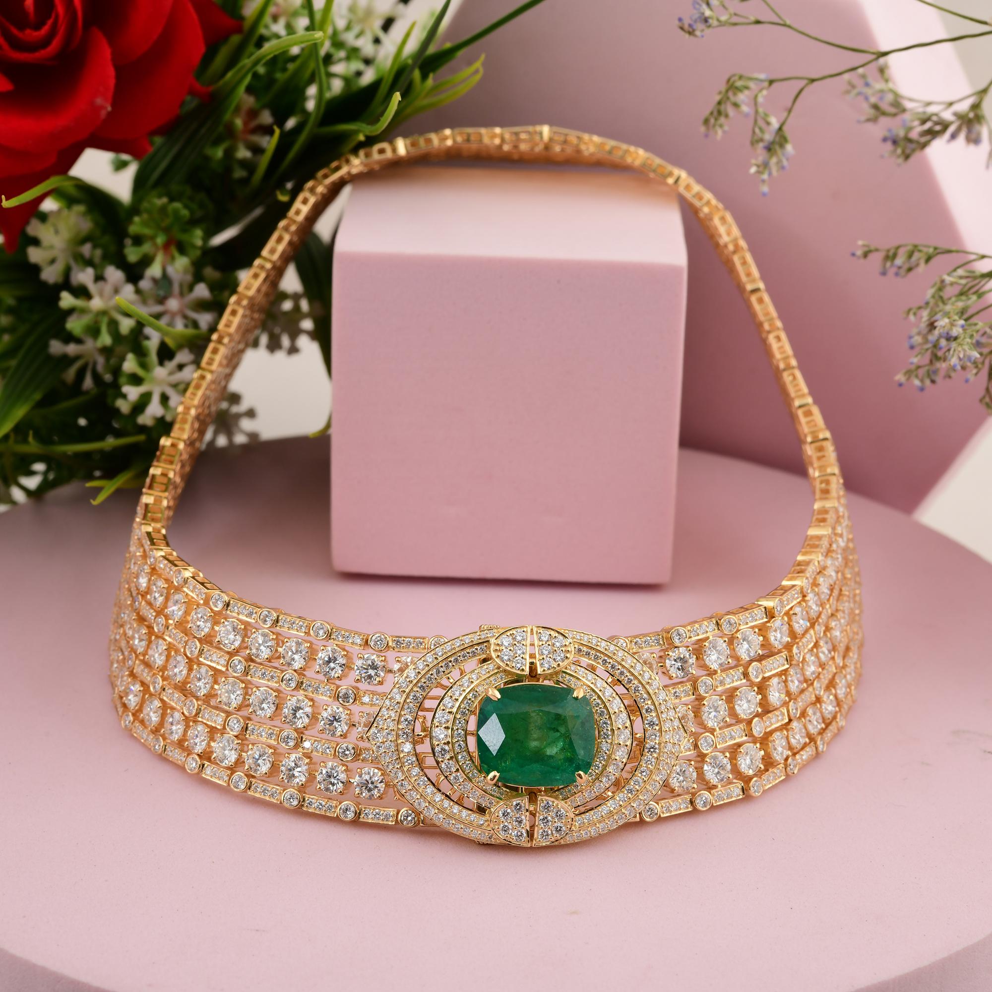 Cast from 18-karat gold, these exquisite choker is handset with 9.90 carats Zambian emerald and 25.75 carats of sparkling diamonds.

FOLLOW SPECTRUM JEWELS storefront to view the latest collection & exclusive pieces. Spectrum Jewels is proudly rated