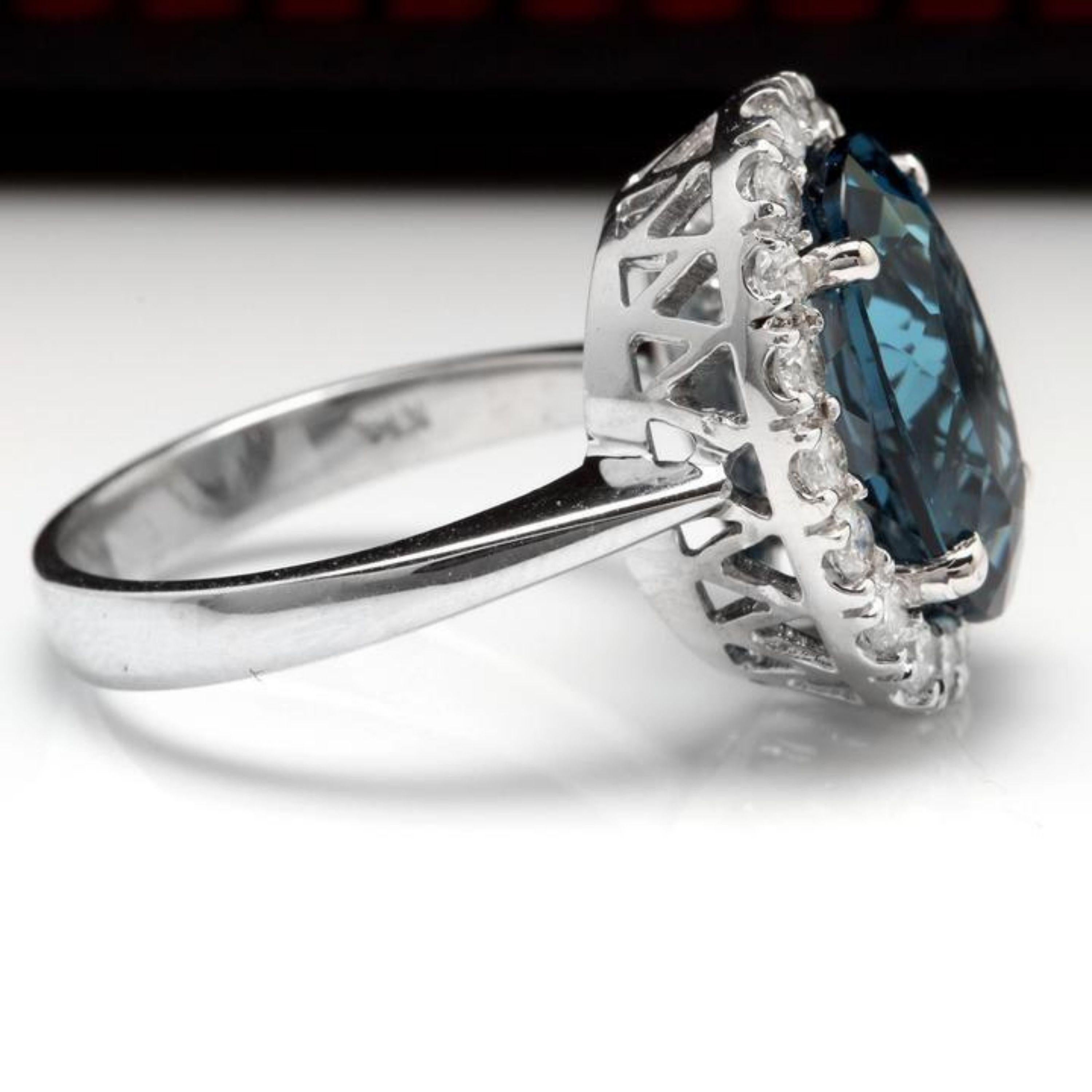 Mixed Cut 9.90 Carat Natural Impressive London Blue Topaz and Diamond 14K White Gold Ring For Sale