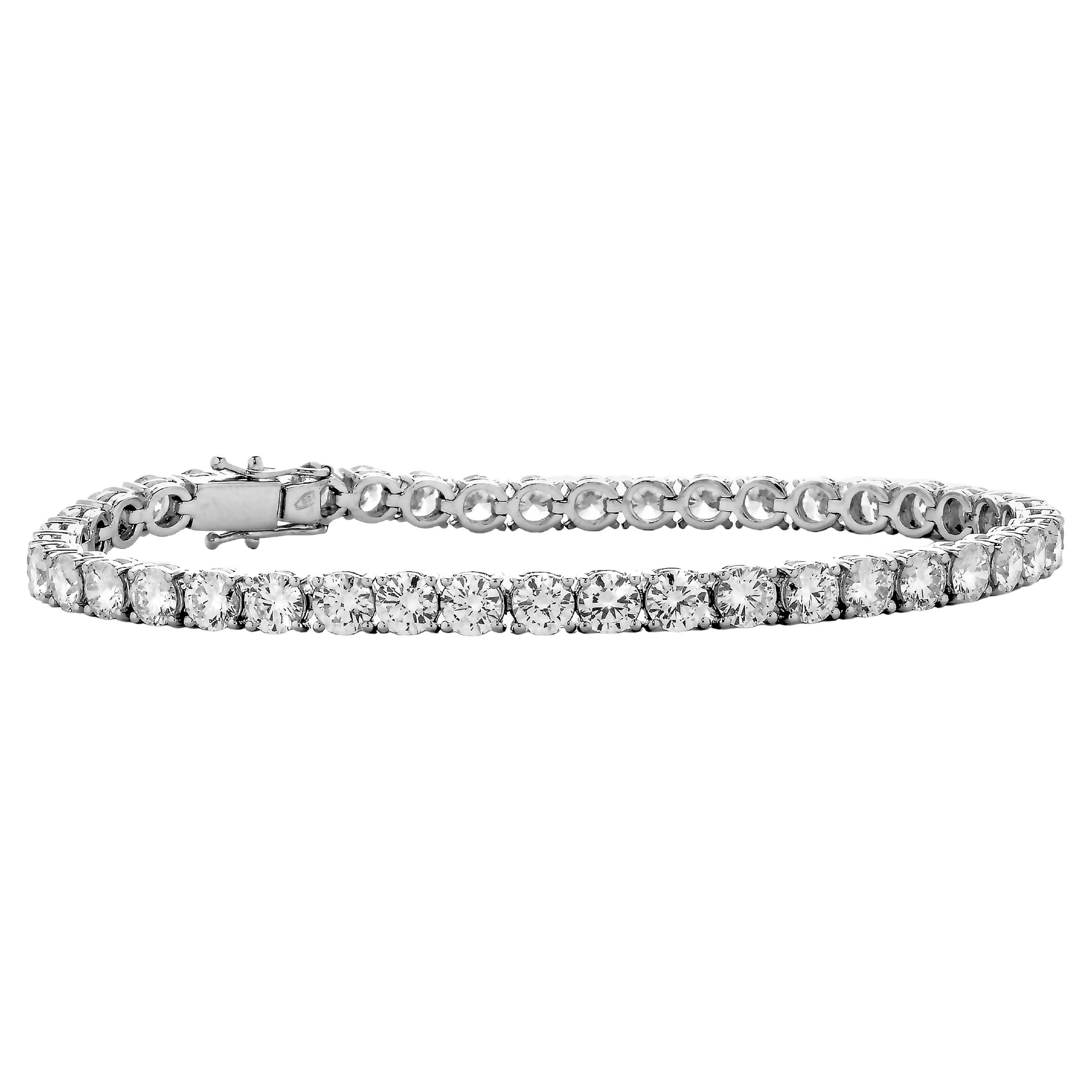 10.07 ct HRD certified Tennis Bracelet 43 White Round Diamonds 0.23 carat 