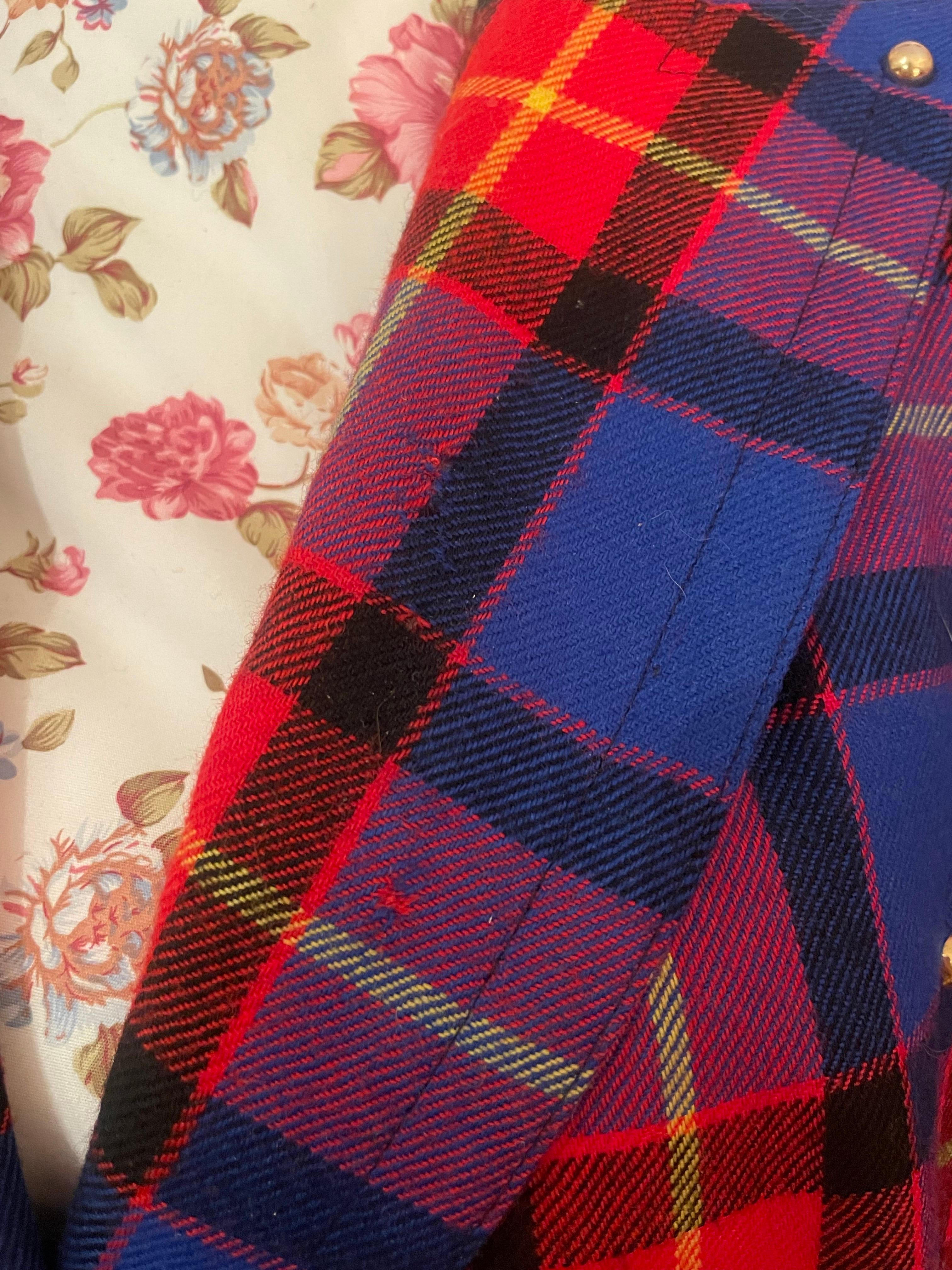 990s Vintage Escada by Margaretha Ley tartan oversized blazer For Sale 1