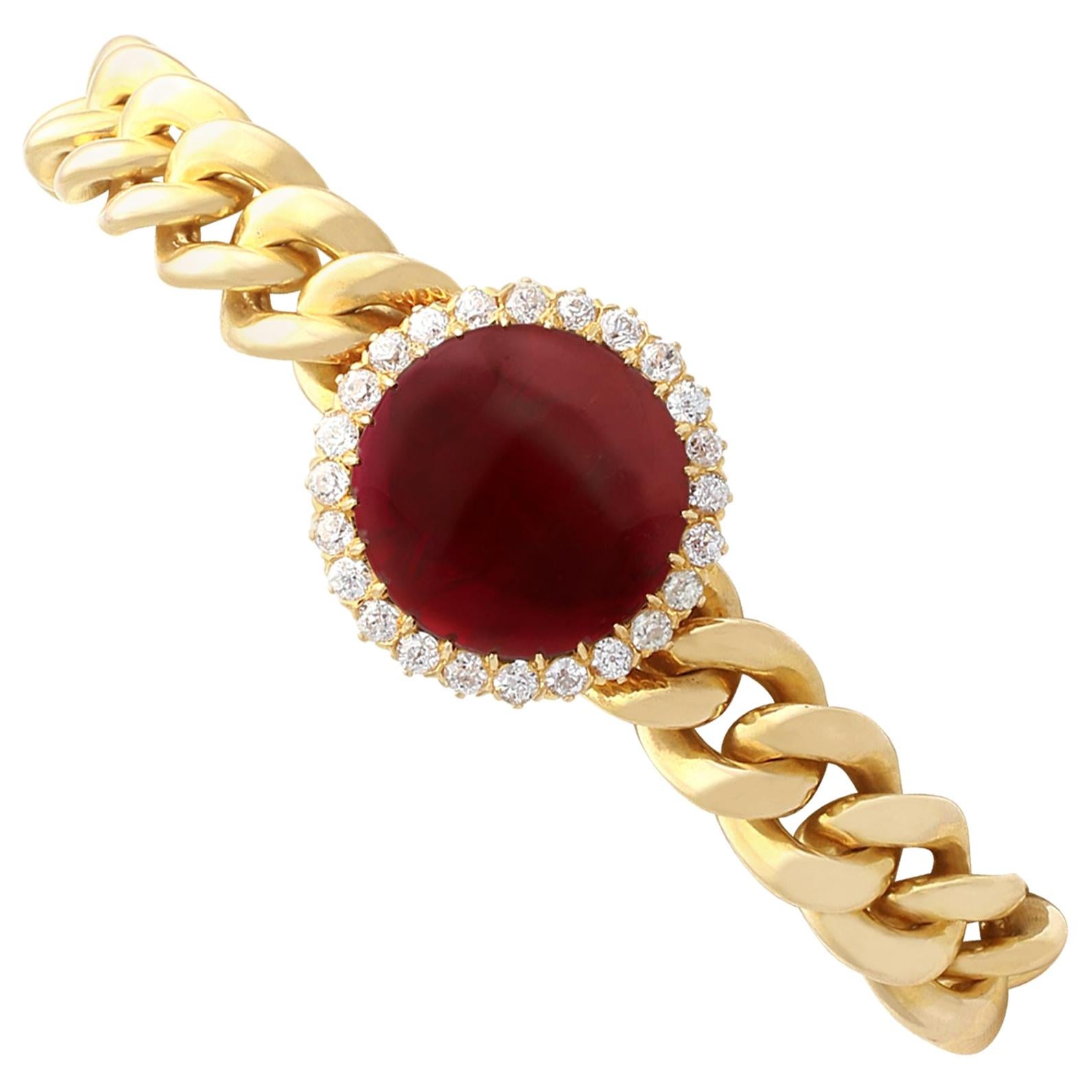 Antique 9.92Ct Cabochon Cut Garnet and 1.07Ct Diamond Bracelet For Sale