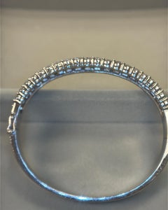 9.93 Carat Natural White Round Brilliant Cut Diamonds 18K White Gold Bangle