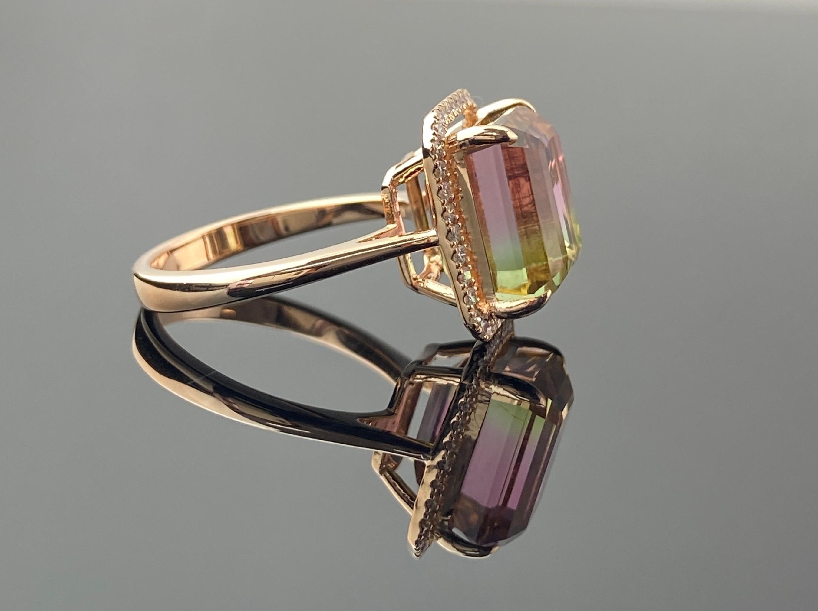 Anillo de cóctel de oro rosa de 18 quilates con turmalina sandía bicolor de 9,95 quilates Moderno en venta